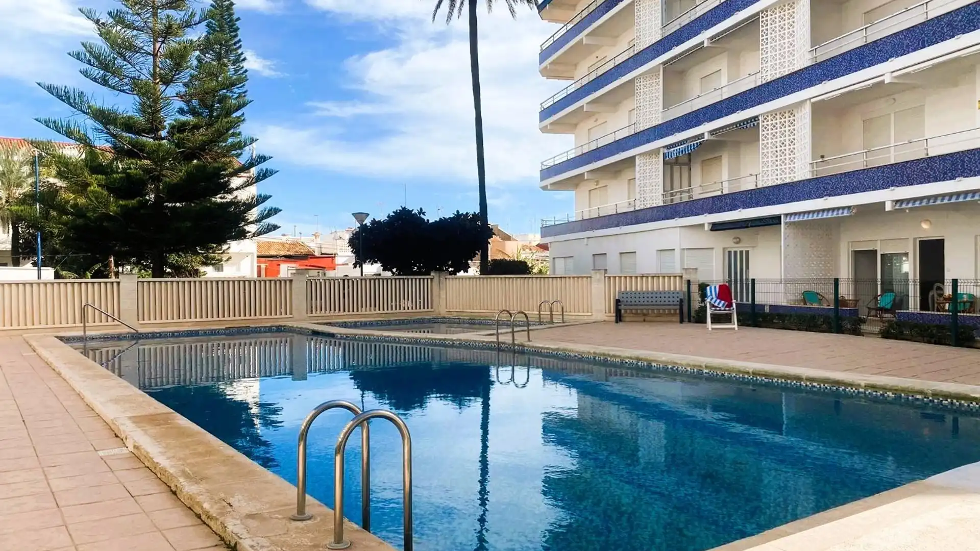 Swimming pool of Apartments for sale in Piles  with Air Conditioner, Private garden and Terrace