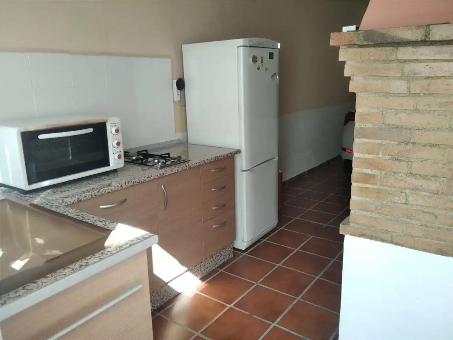Cuina de Casa adosada en venda en Talayuelas amb Aire condicionat