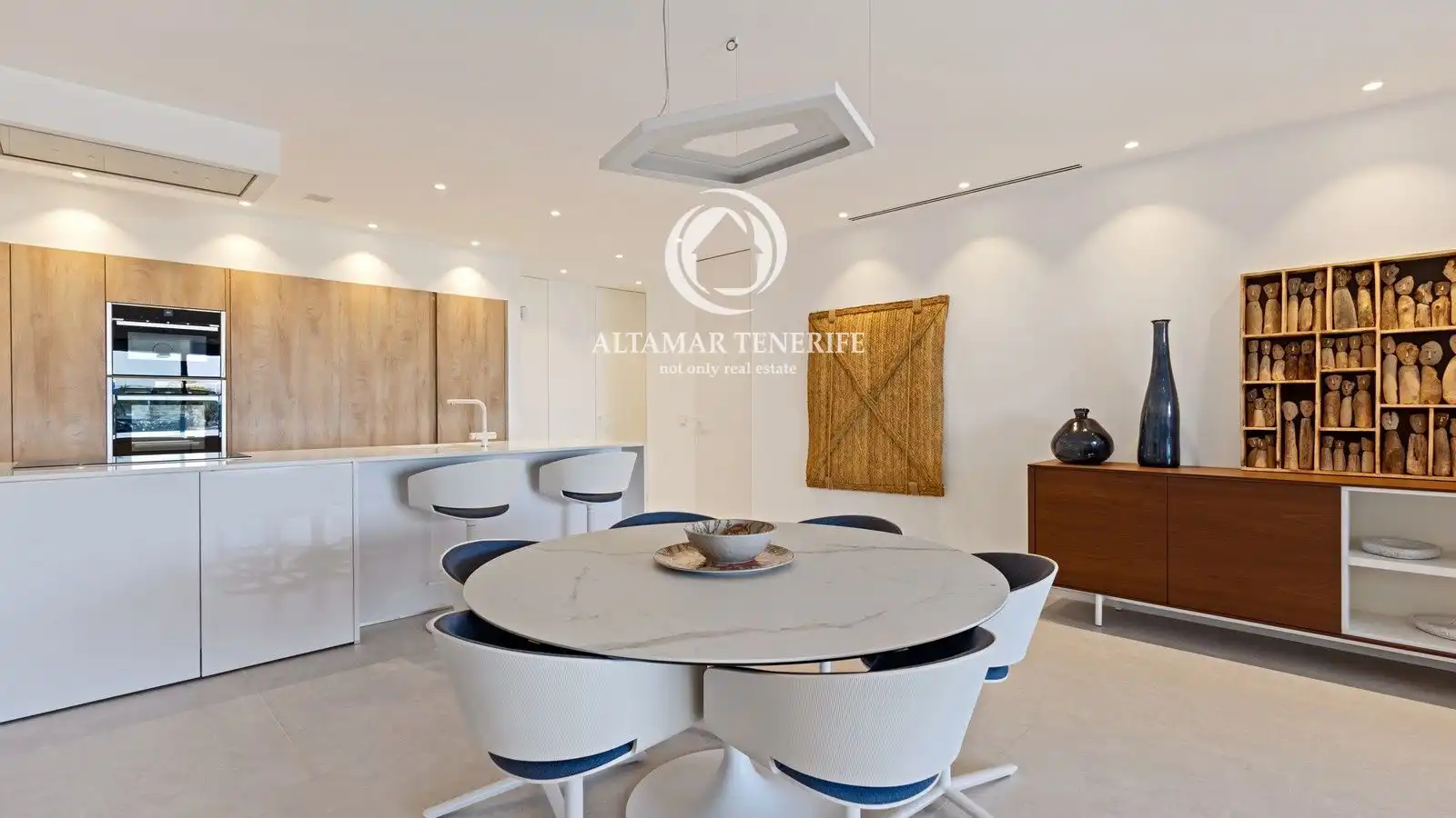 Apartment with pool for sale in Avenida de Palm Mar, imagen 9