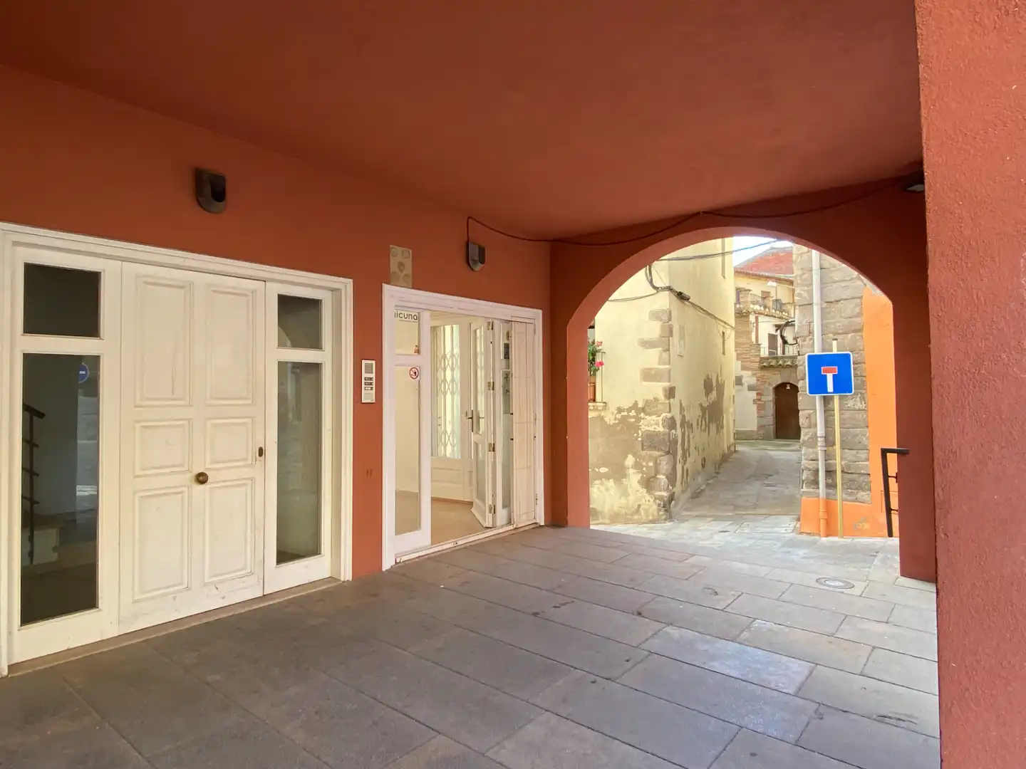 Geschaftsraum zur Miete in Plaça Jaume I, 9