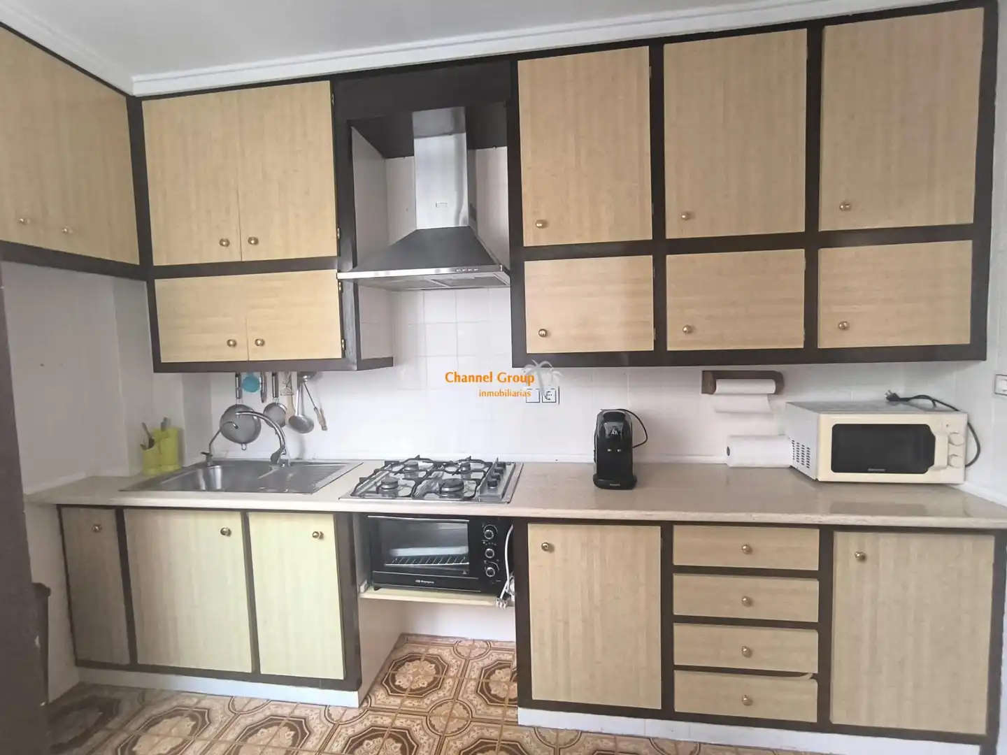 Cocina de Apartamento de alquiler en Elche / Elx con Aire acondicionado, Amueblado y Balcón