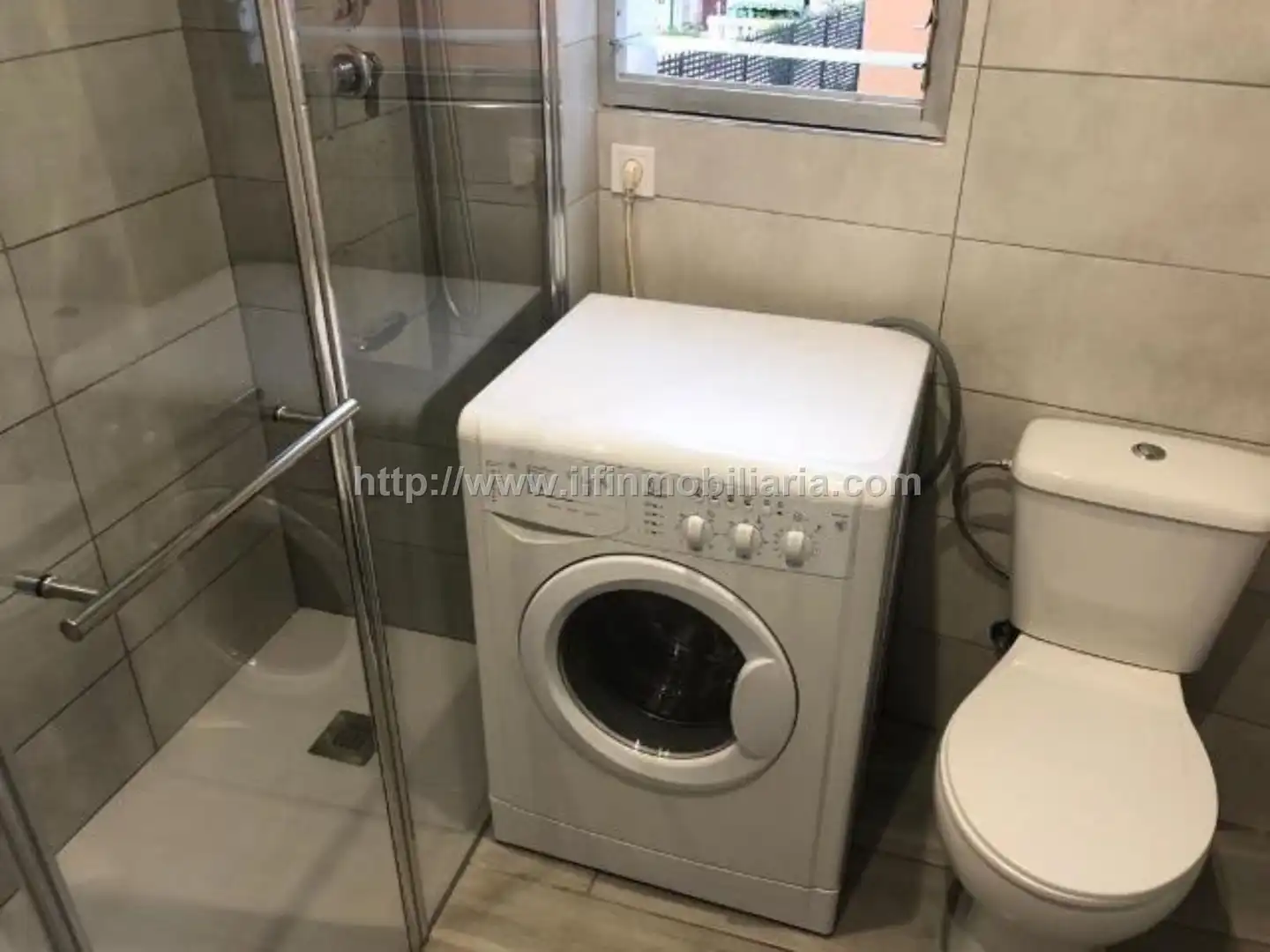 Baño de Piso en venta en  Palma de Mallorca con TV y Balcón