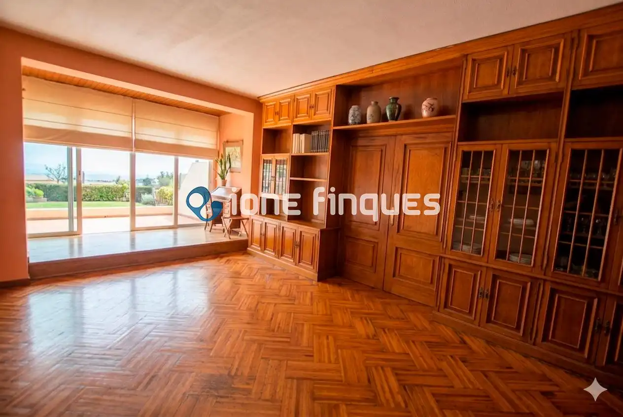 Wohnzimmer von Wohnung zum Verkauf in Barcelona mit Heizung, Privatgarten und Abstellraum