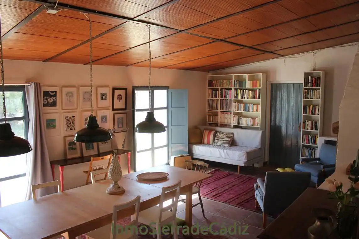 Sala de estar de Finca rústica en venta en Zahara con Jardín privado, Terraza y Trastero