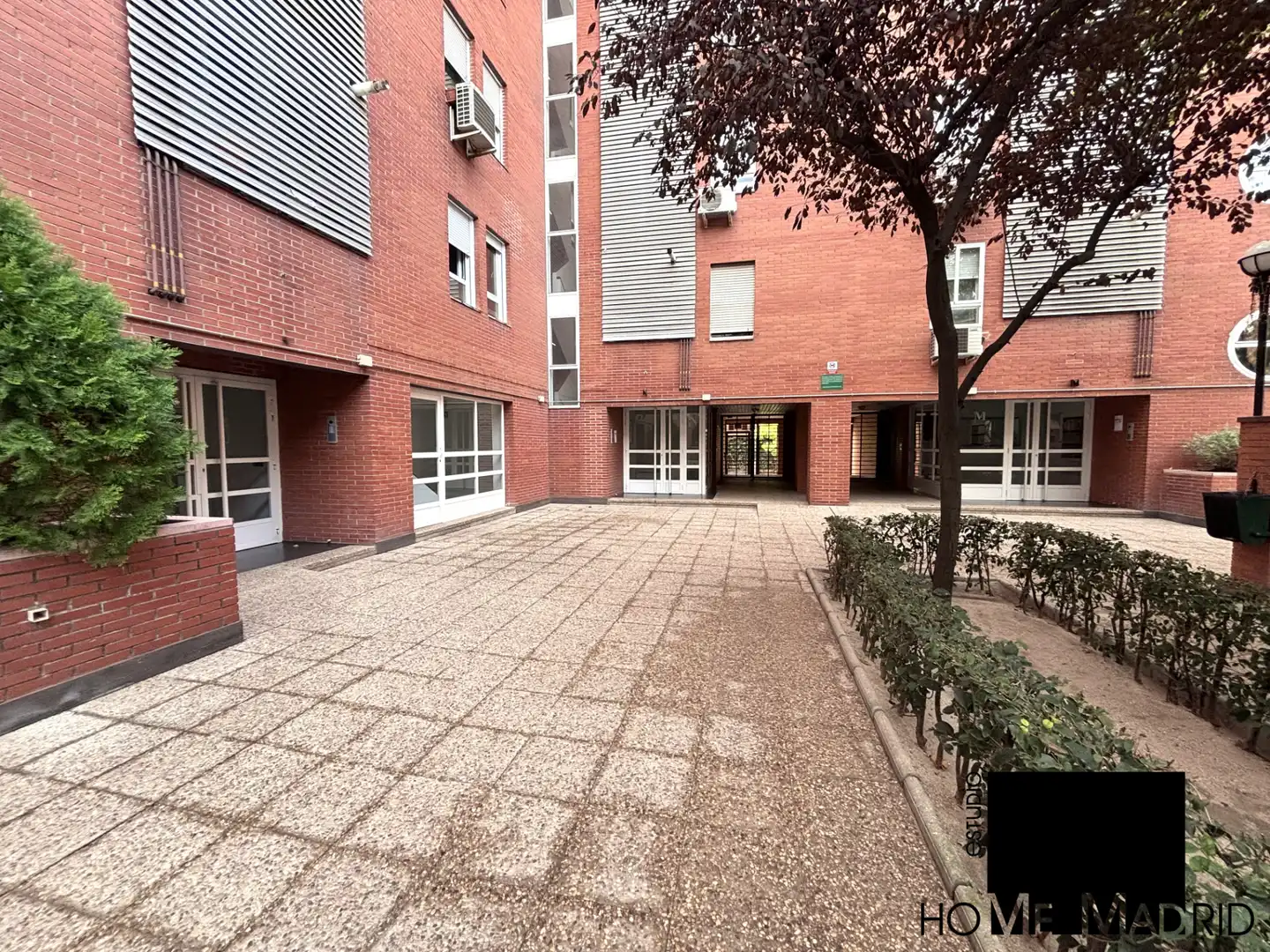 Vista exterior de Piso en venta en Madrid con Aire acondicionado, Calefacción y Parquet