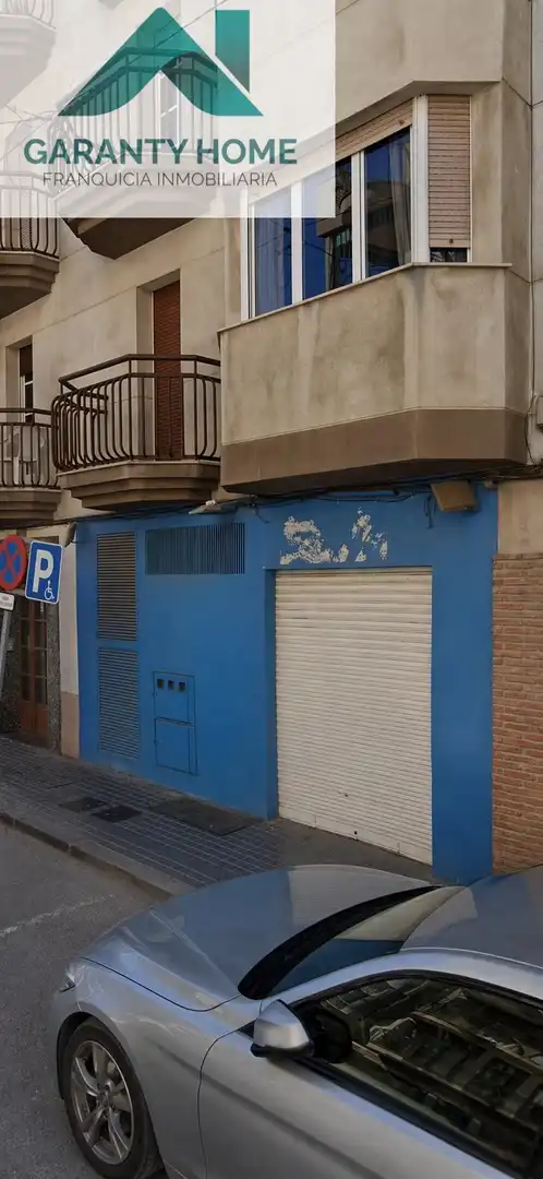 Gewerbefläche zur Miete in Martos