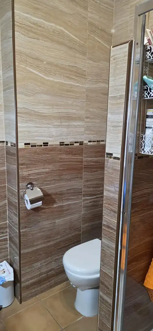 Bathroom of Flat for sale in Algeciras  with Balcony