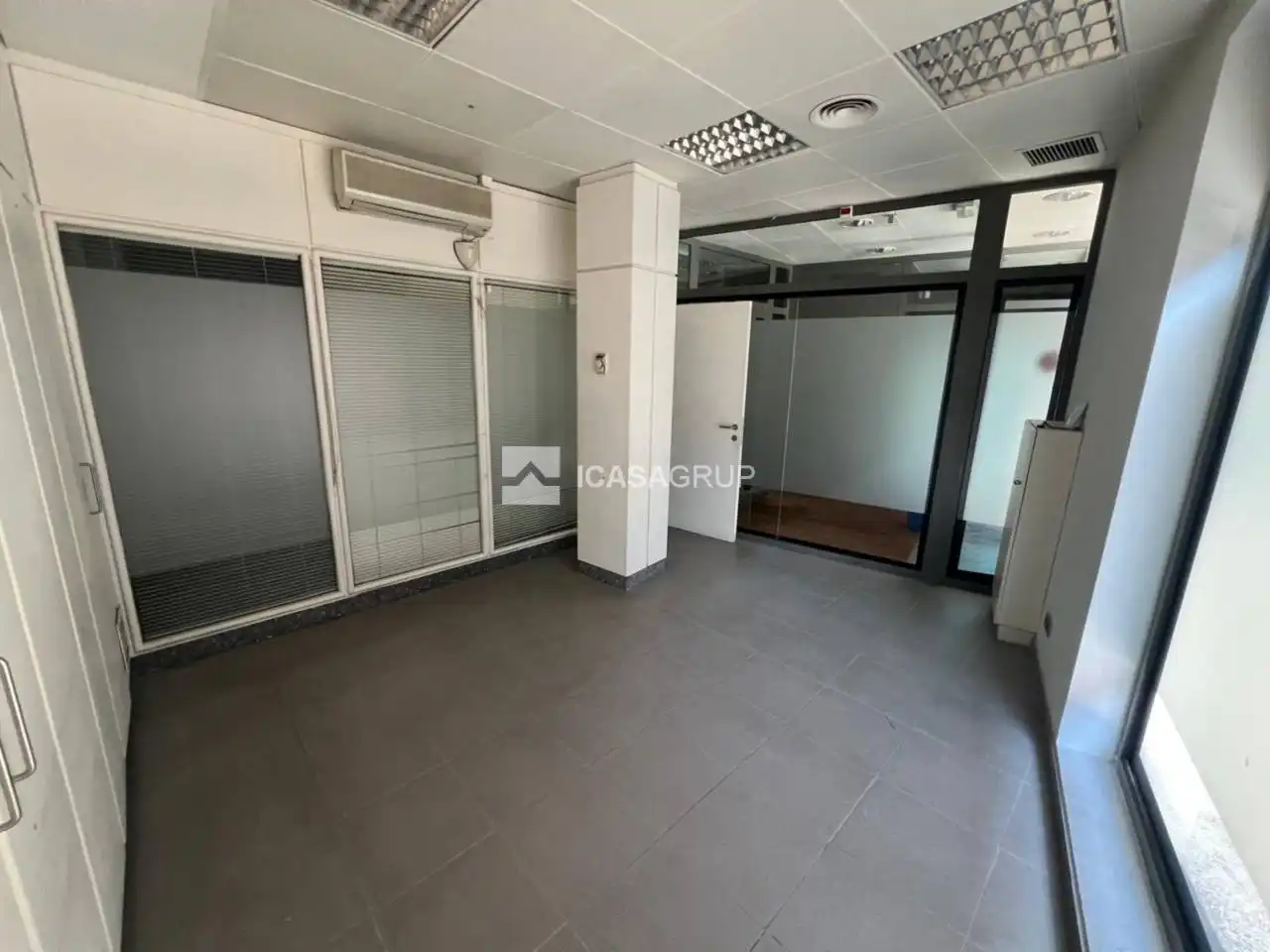 Local en venta en Avenida Catalunya, Centre - Estació