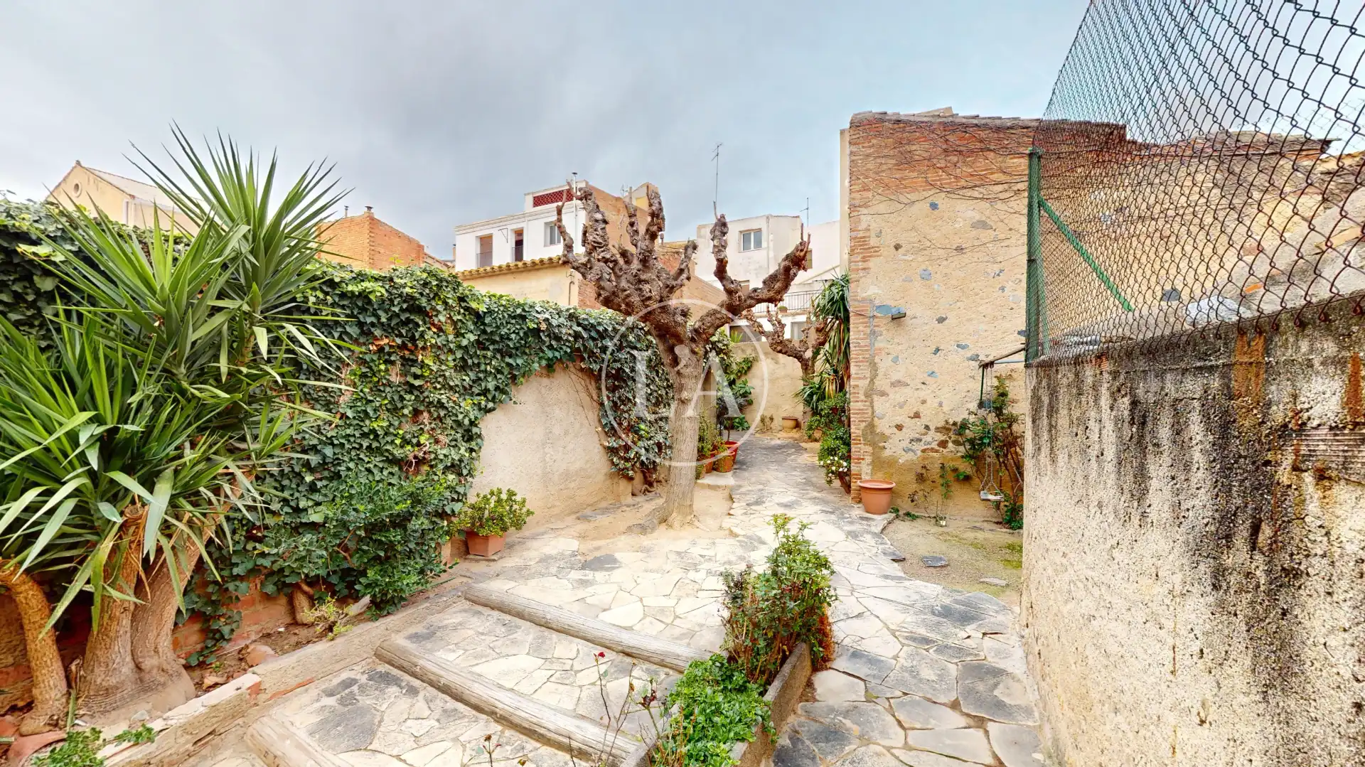 Jardí de Casa adosada en venda en Vinyols i els Arcs amb Aire condicionat, Calefacció i Jardí privat