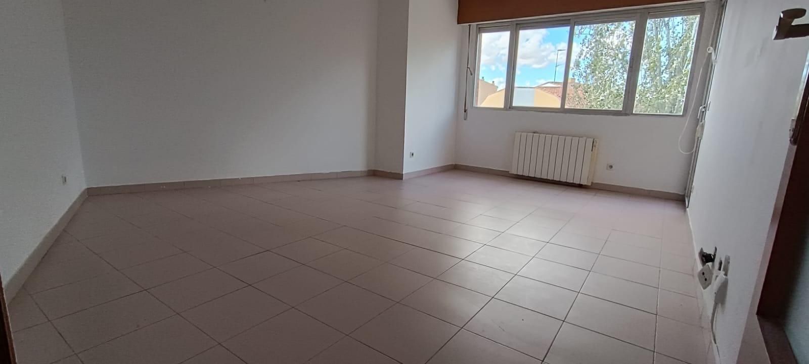 Habitación de Piso en venta en Zamora Capital  con Calefacción, Terraza y Trastero