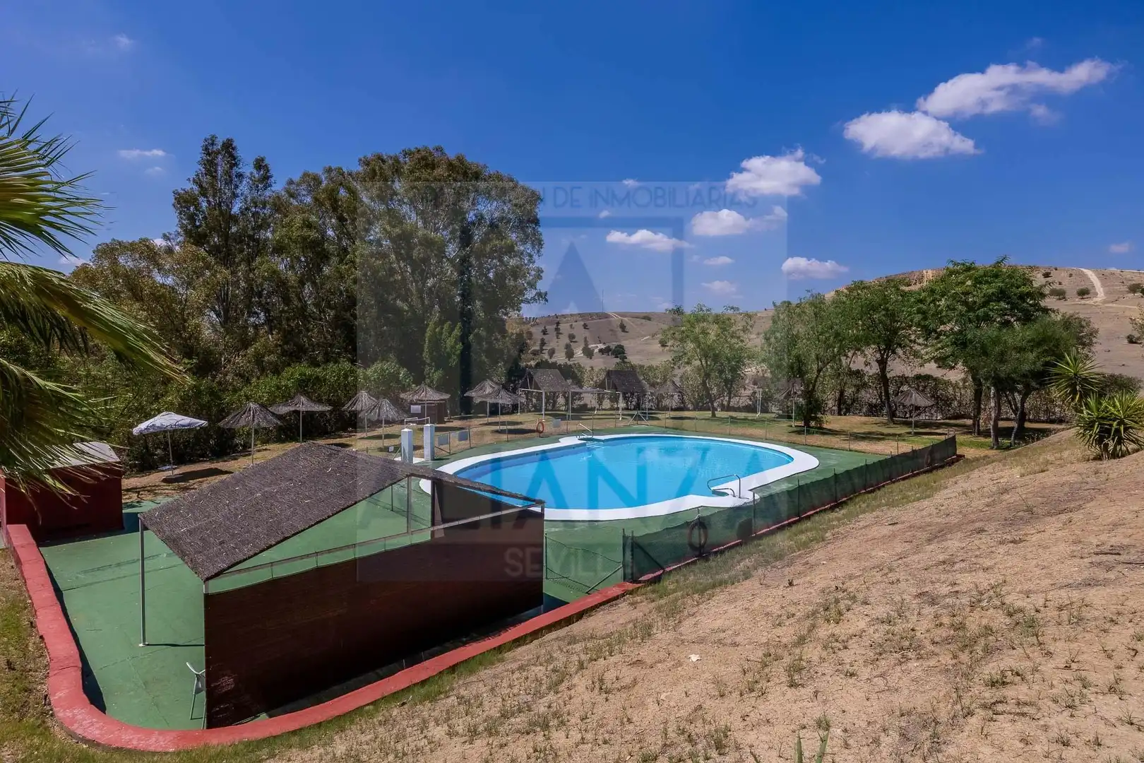 Piscina de Piso en venta en Camas con Aire acondicionado y Terraza