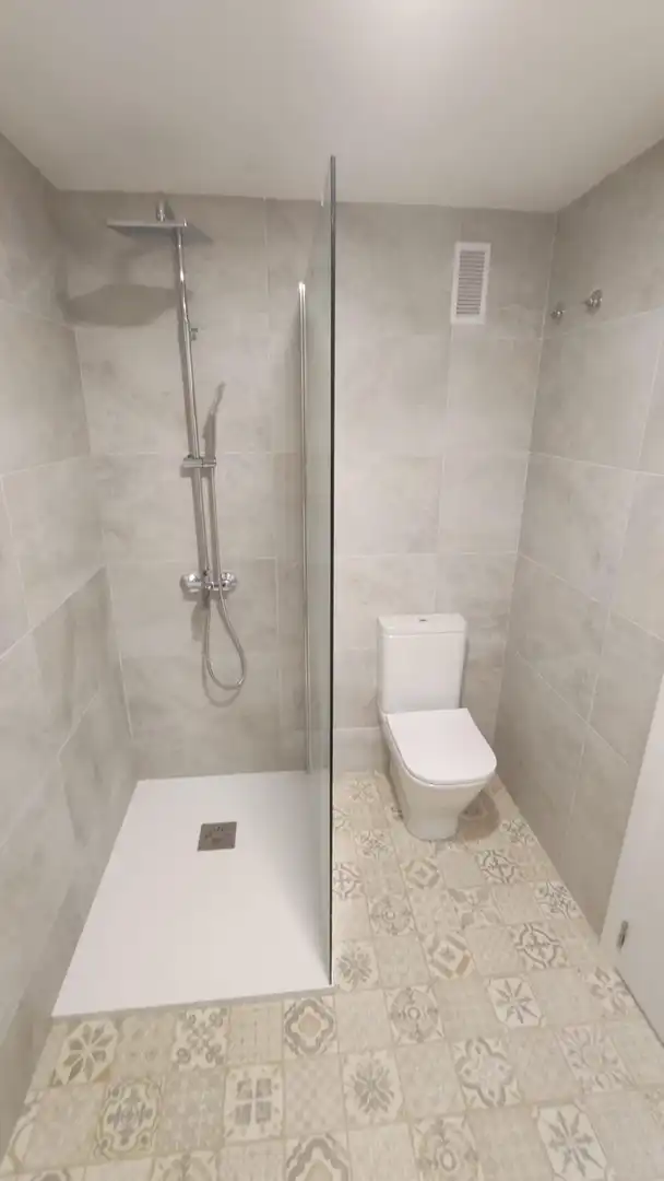 Baño de Apartamento en venta en Tavernes de la Valldigna con Terraza y Piscina comunitaria