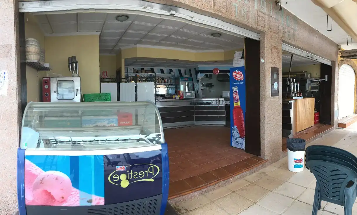 Gewerbefläche zum Verkauf in Paseo Marítimo Caño Guerrero, imagen 2