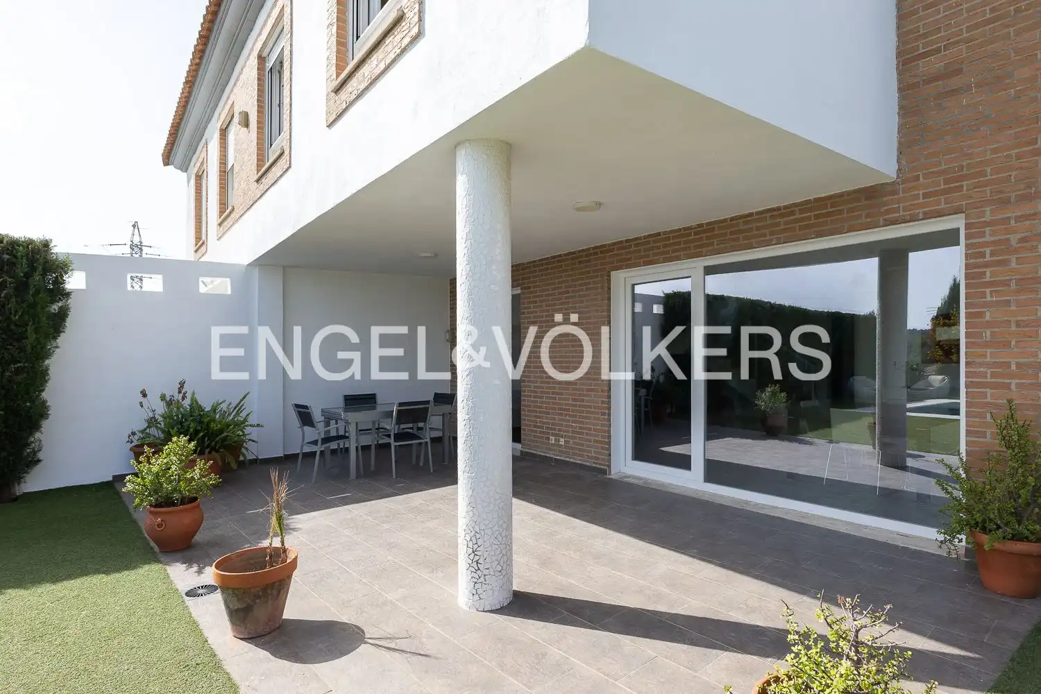 Terrassa de Casa o xalet de lloguer en Riba-roja de Túria amb Calefacció