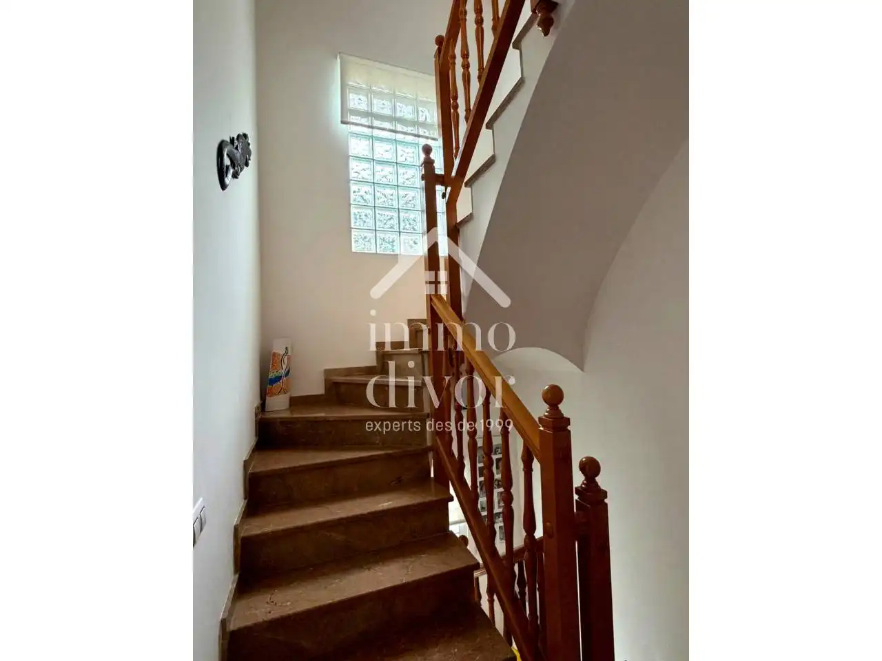 Casa aparellada amb jardí en venda a Calle Barcelona, imagen 15