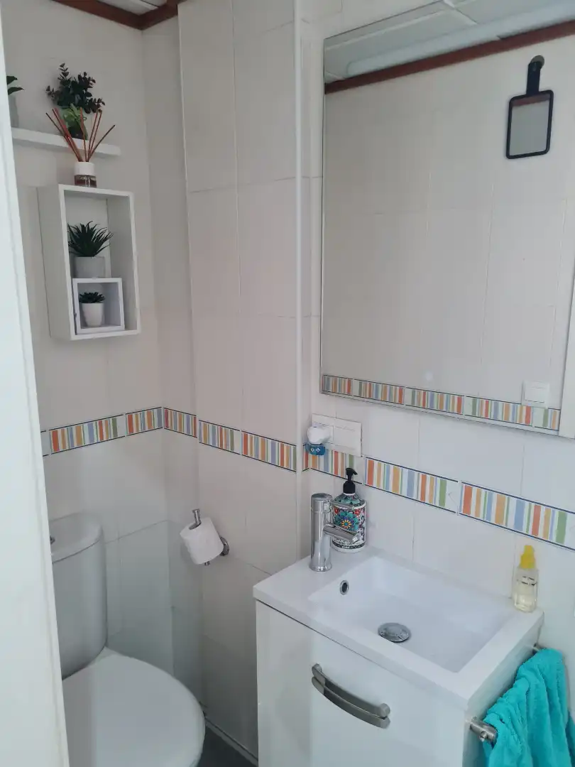 Bany de Casa adosada en venda en Espartinas amb Aire condicionat, Jardí privat i Piscina