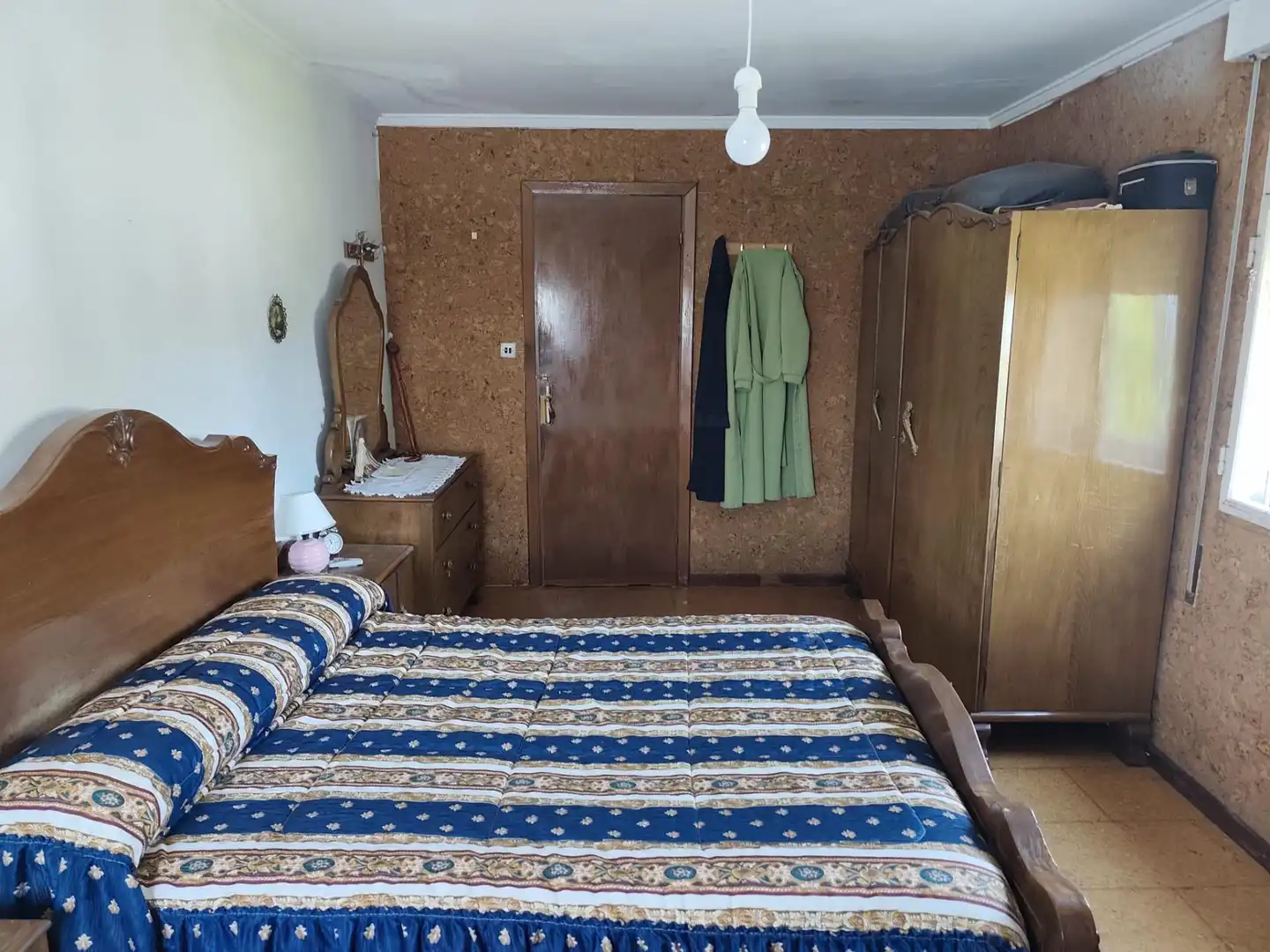 Habitación de Casa adosada en venta en Lugo con Terraza