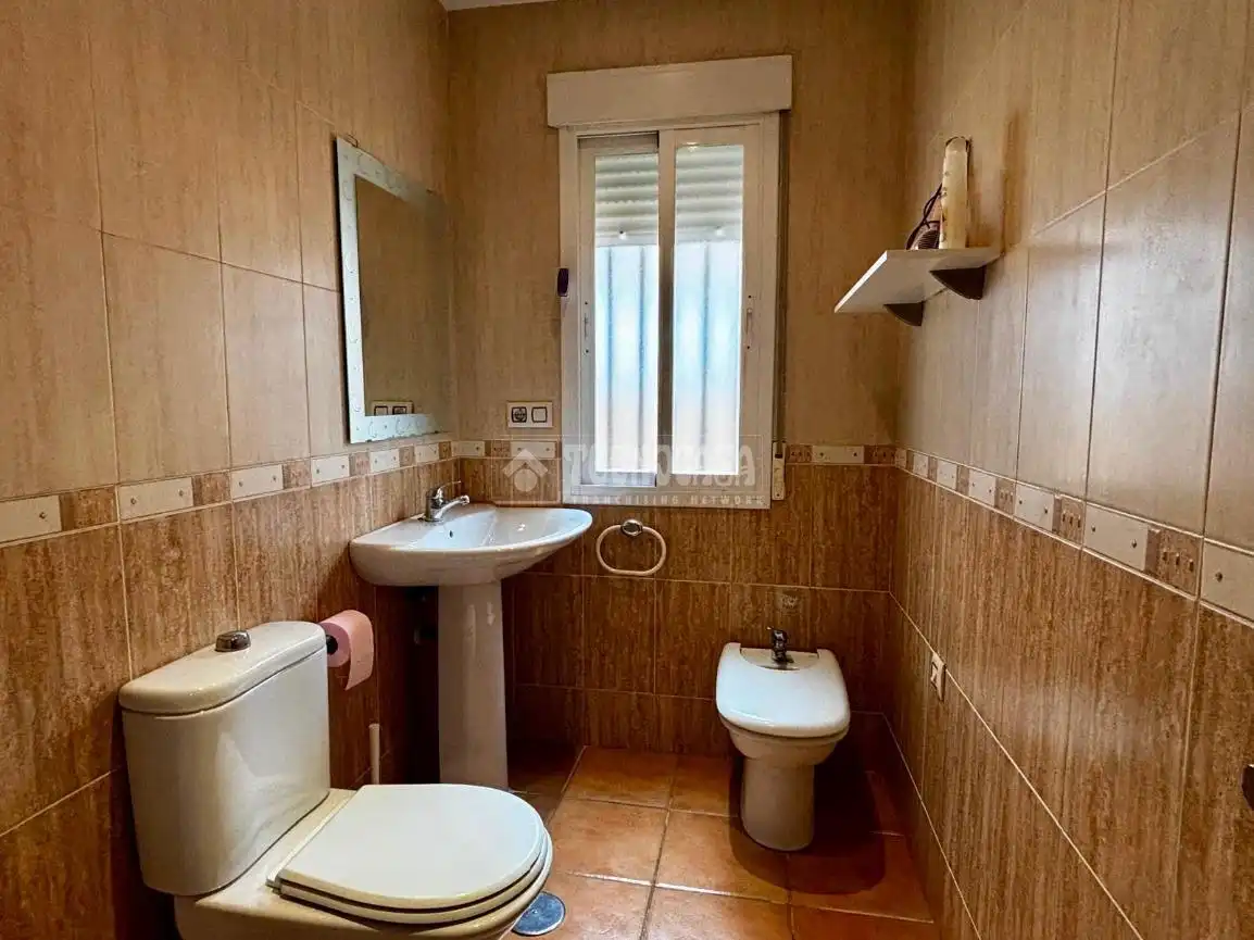 Baño de Piso en venta en Jódar con Terraza