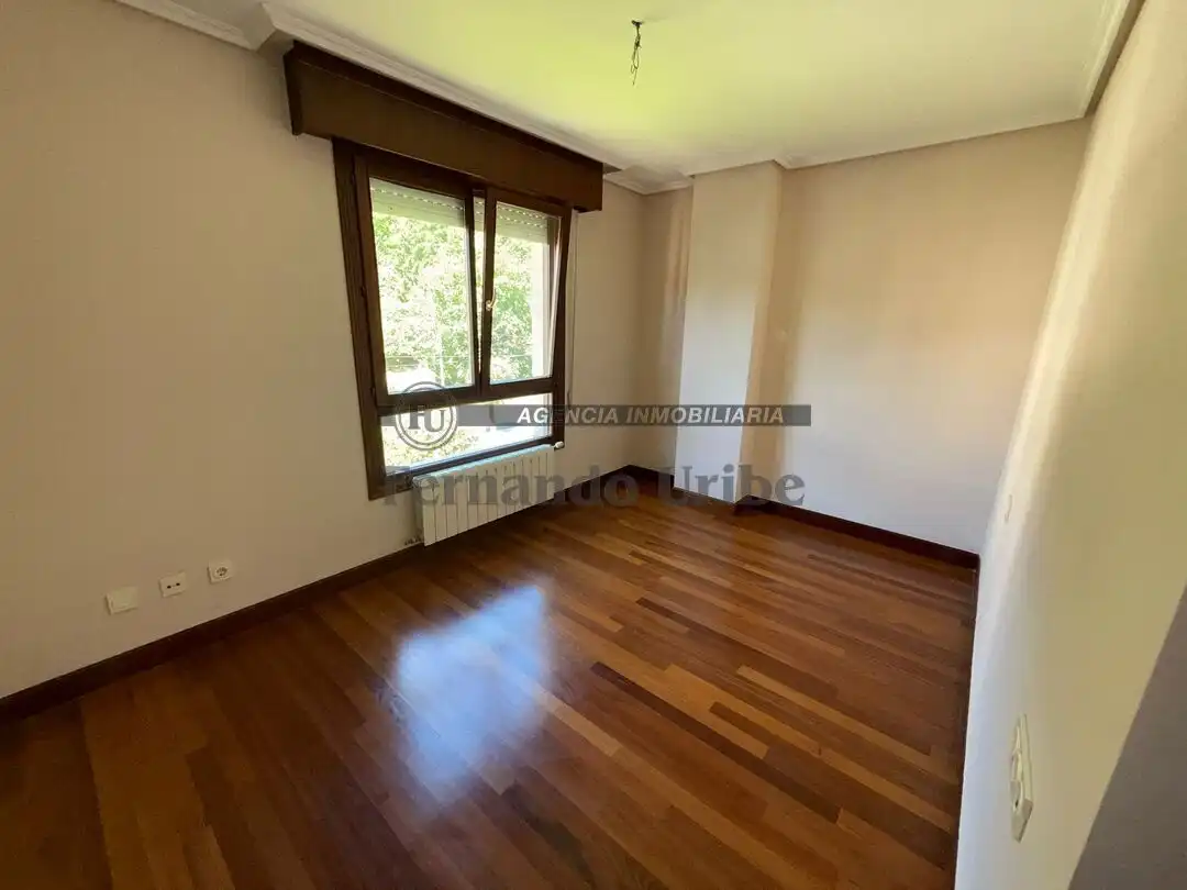 Habitación de Dúplex en venta en Berriz con Calefacción, Terraza y Trastero