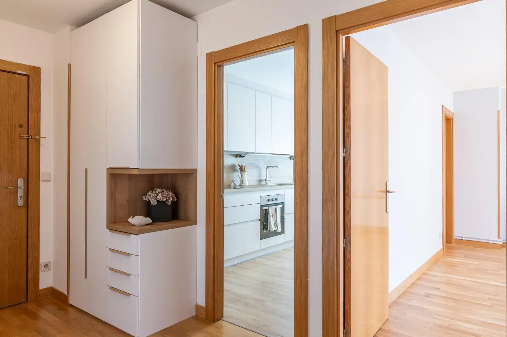 Flat for sale in Calle del Lago, Mendillorri