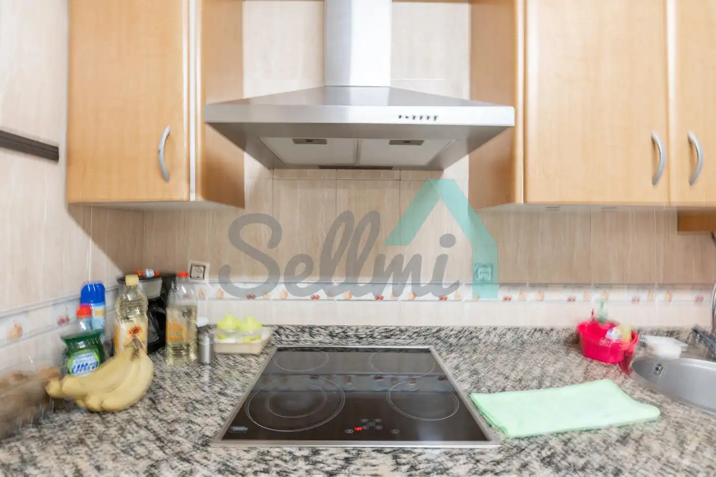 Kitchen of Flat for share in San Lázaro - Otero - Villafría
