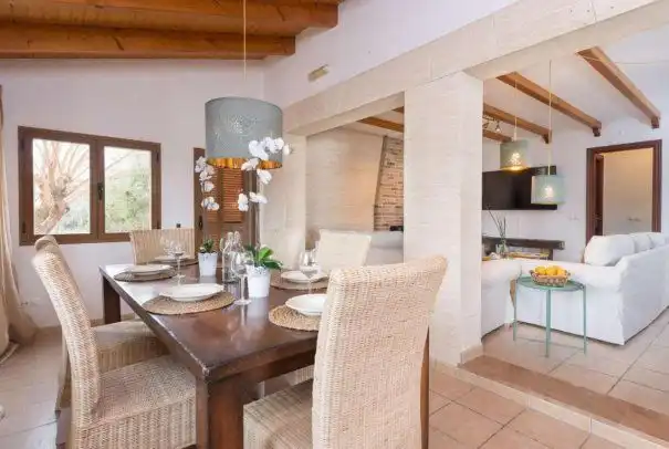 Esszimmer von Haus oder Chalet zum Verkauf in Alcúdia mit Klimaanlage, Heizung und Privatgarten