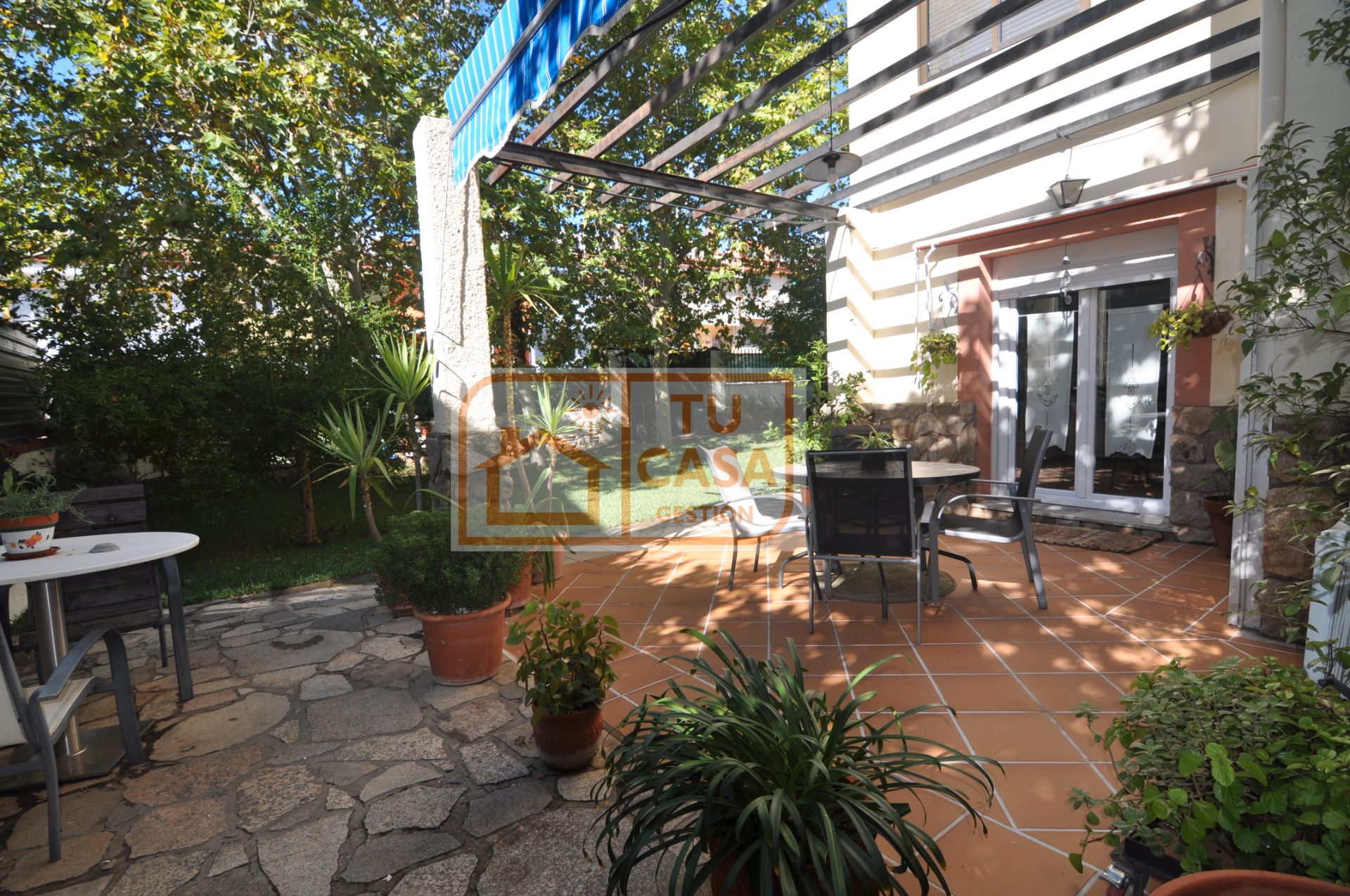 Jardí de Casa o xalet en venda en Cáceres Capital amb Aire condicionat, Calefacció i Jardí privat