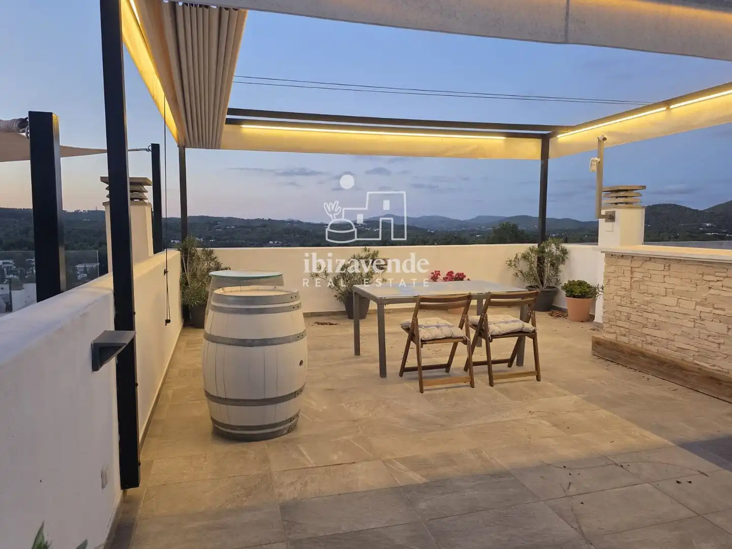 Terraza de Dúplex de alquiler en Santa Eulària des Riu con Aire acondicionado, Terraza y Piscina
