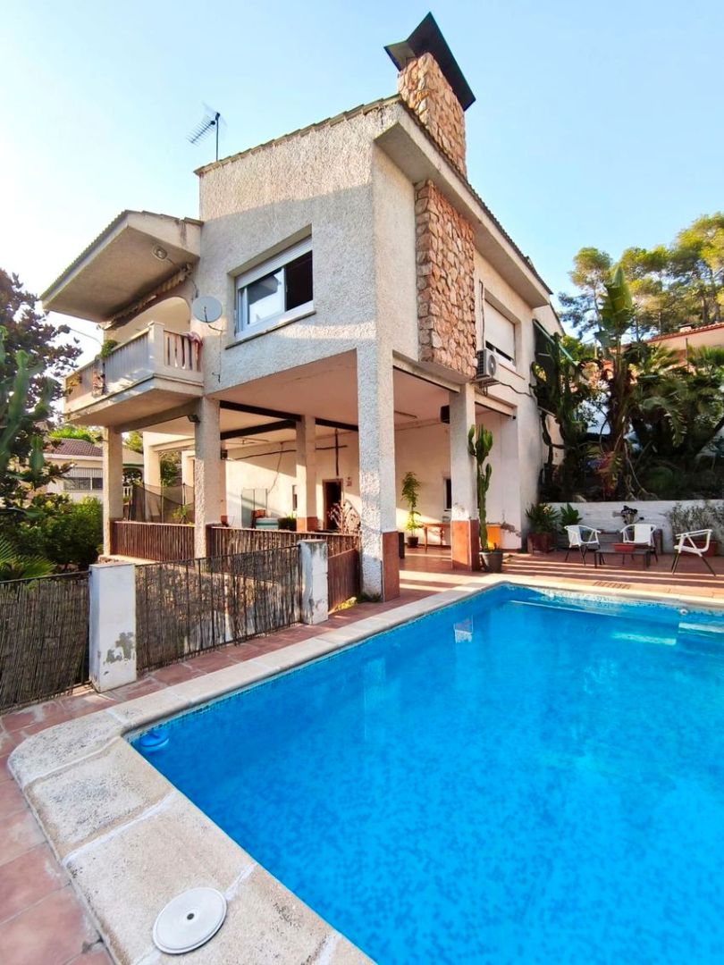 Piscina de Casa o chalet en venta en Godelleta con Aire acondicionado, Jardín privado y Terraza