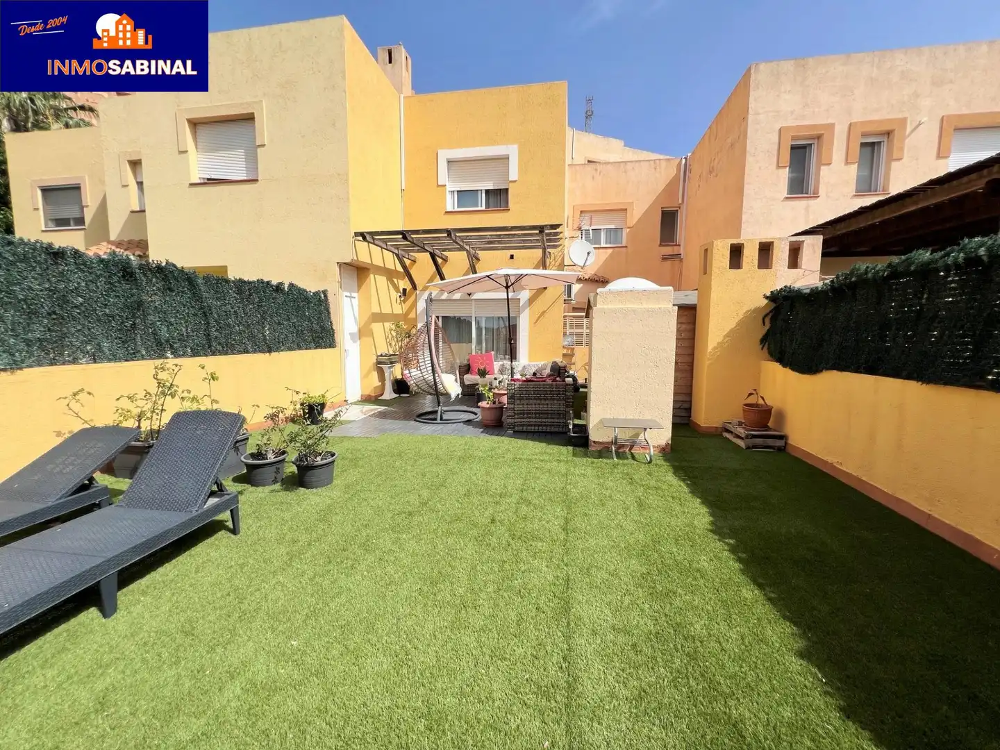 Jardín de Casa adosada en venta en Vícar con Aire acondicionado, Calefacción y Terraza