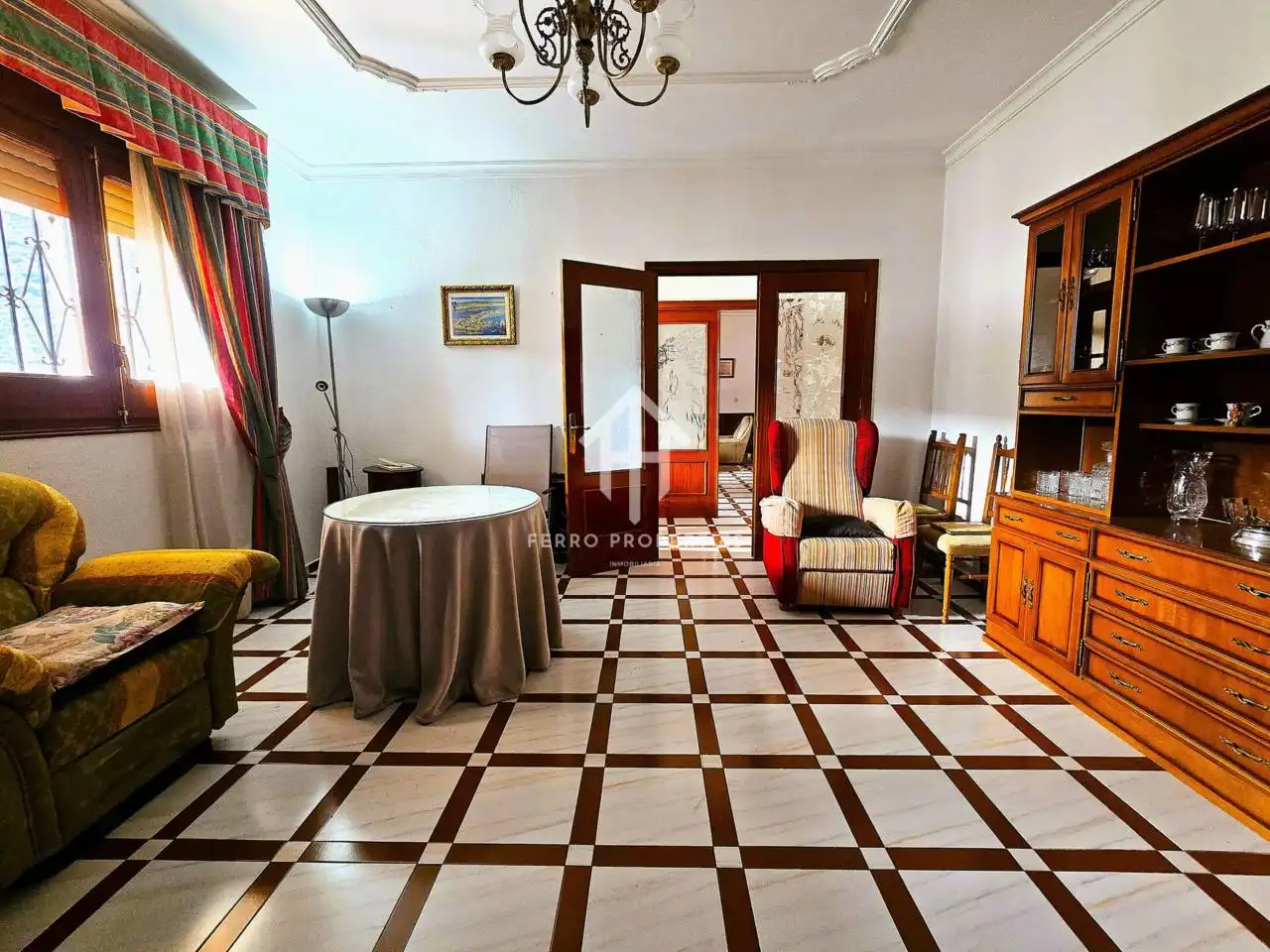 Sala d'estar de Casa o xalet en venda en Algarinejo amb Aire condicionat i Terrassa