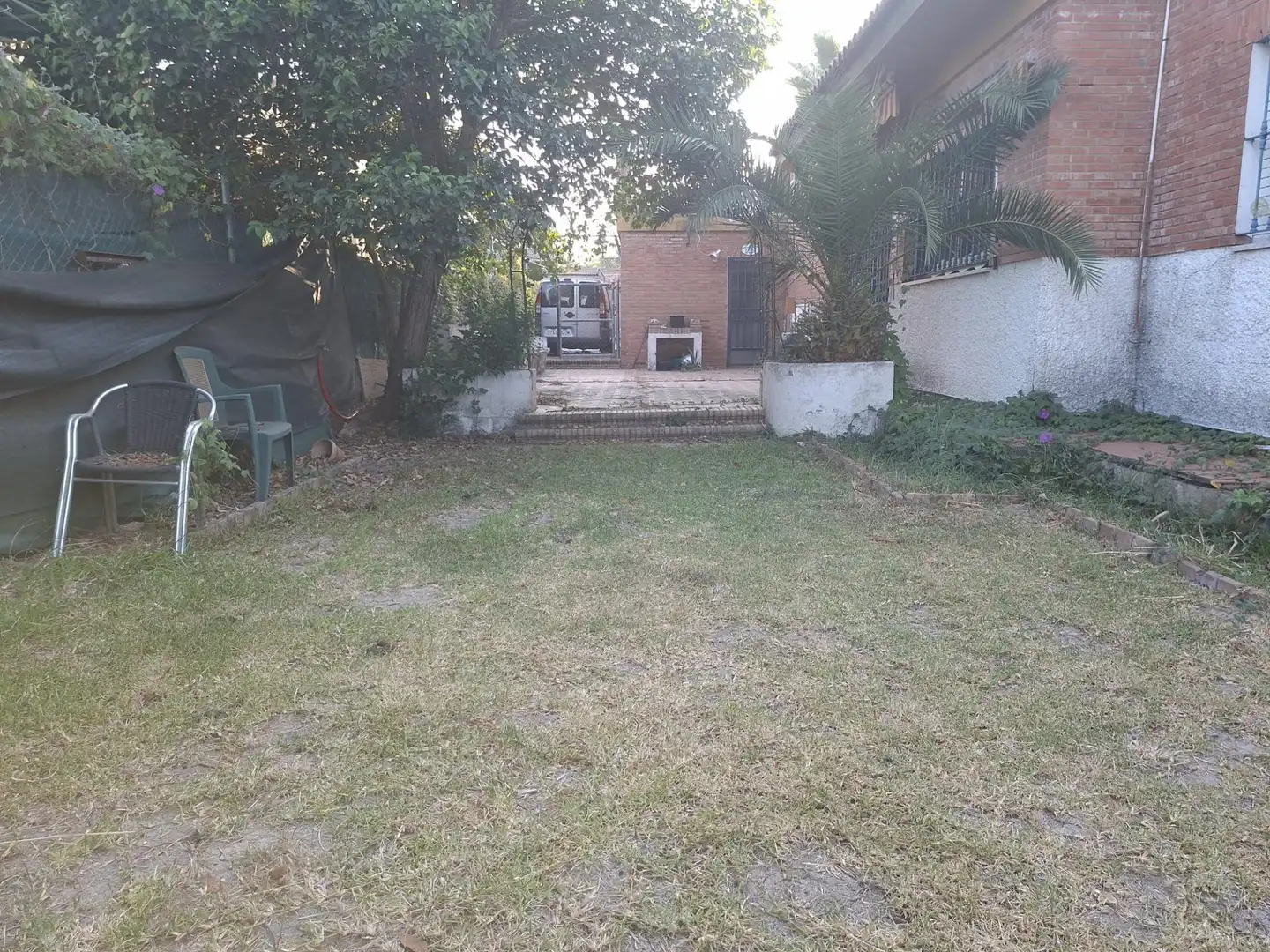 Jardí de Casa o xalet en venda en Espartinas amb Aire condicionat, Calefacció i Jardí privat
