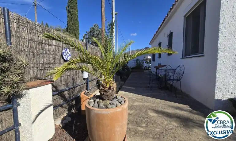 Vista exterior de Casa o xalet en venda en Roses amb Calefacció, Jardí privat i Traster
