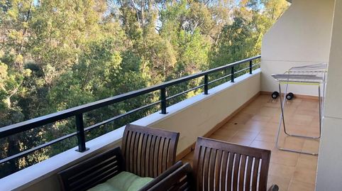 Foto 2 de Piso en venta en Calahonda, Mijas