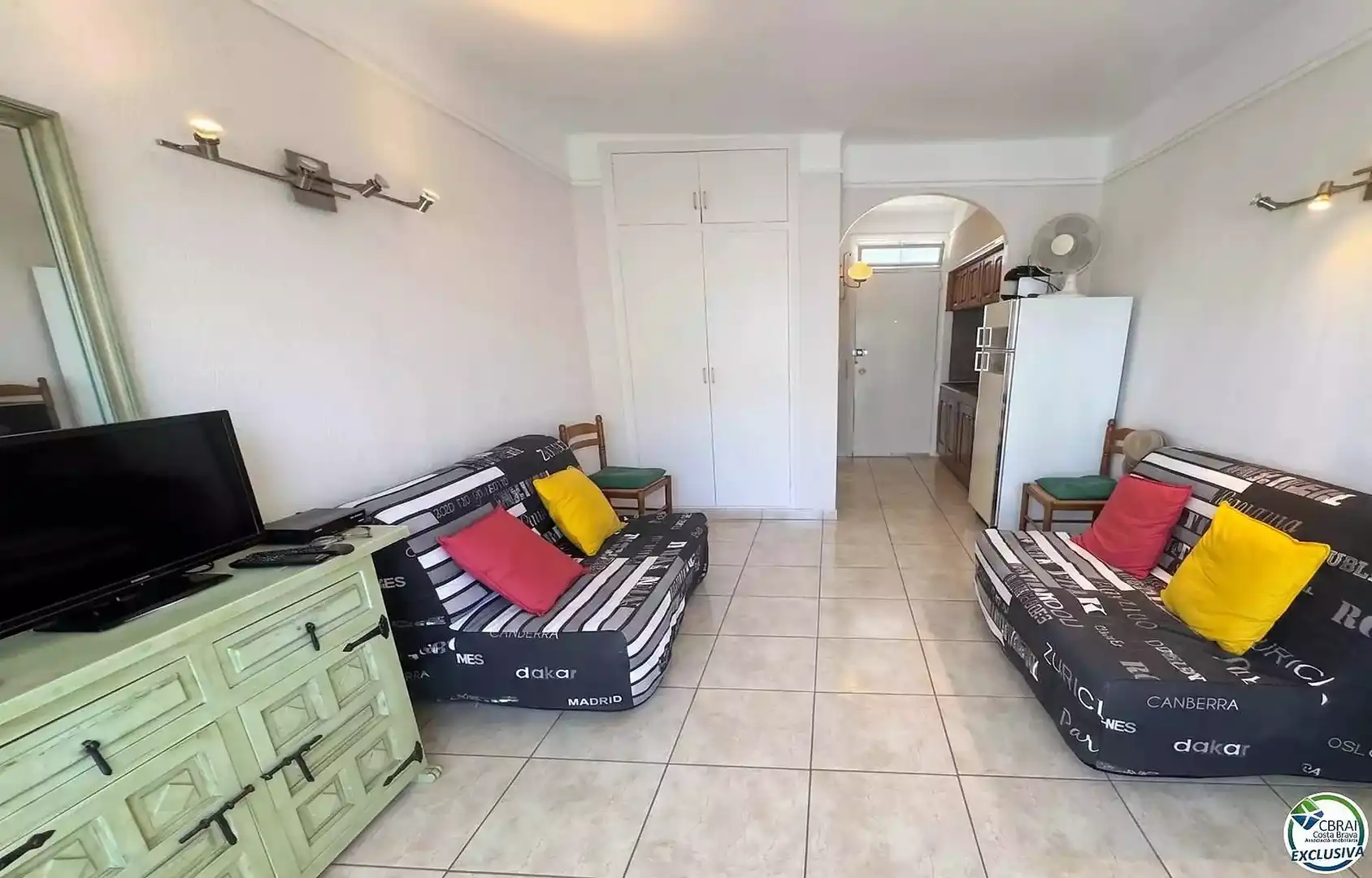 Living room of Flat for sale in Roses  with Terrace and Furnished
