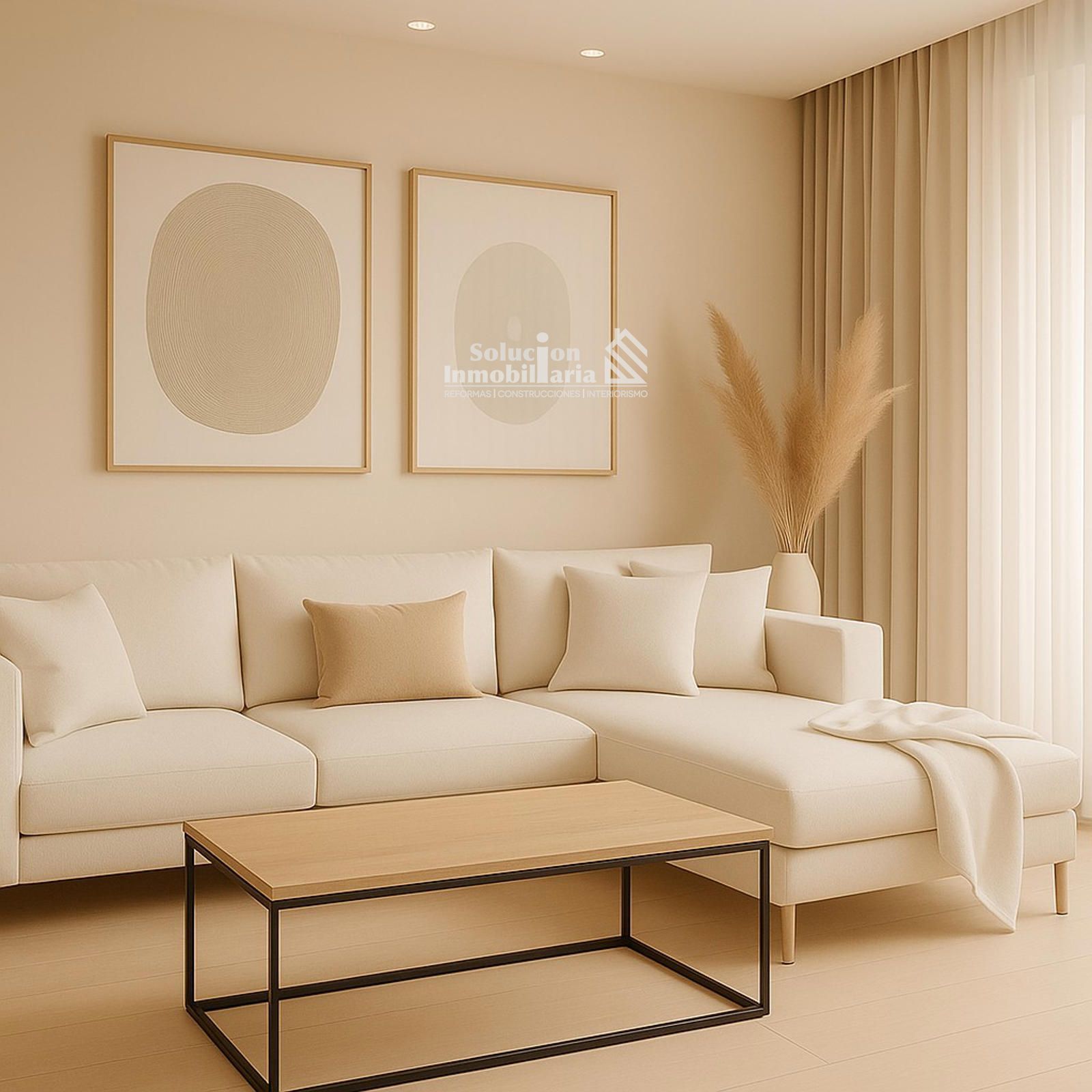 Living room of Apartment for sale in Salamanca Capital  with Heating and Furnished