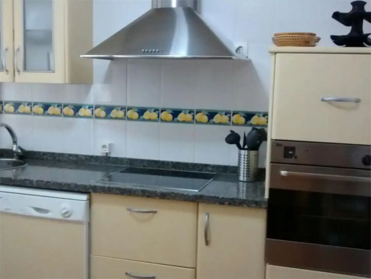 Kitchen of Flat for rent in El Portil