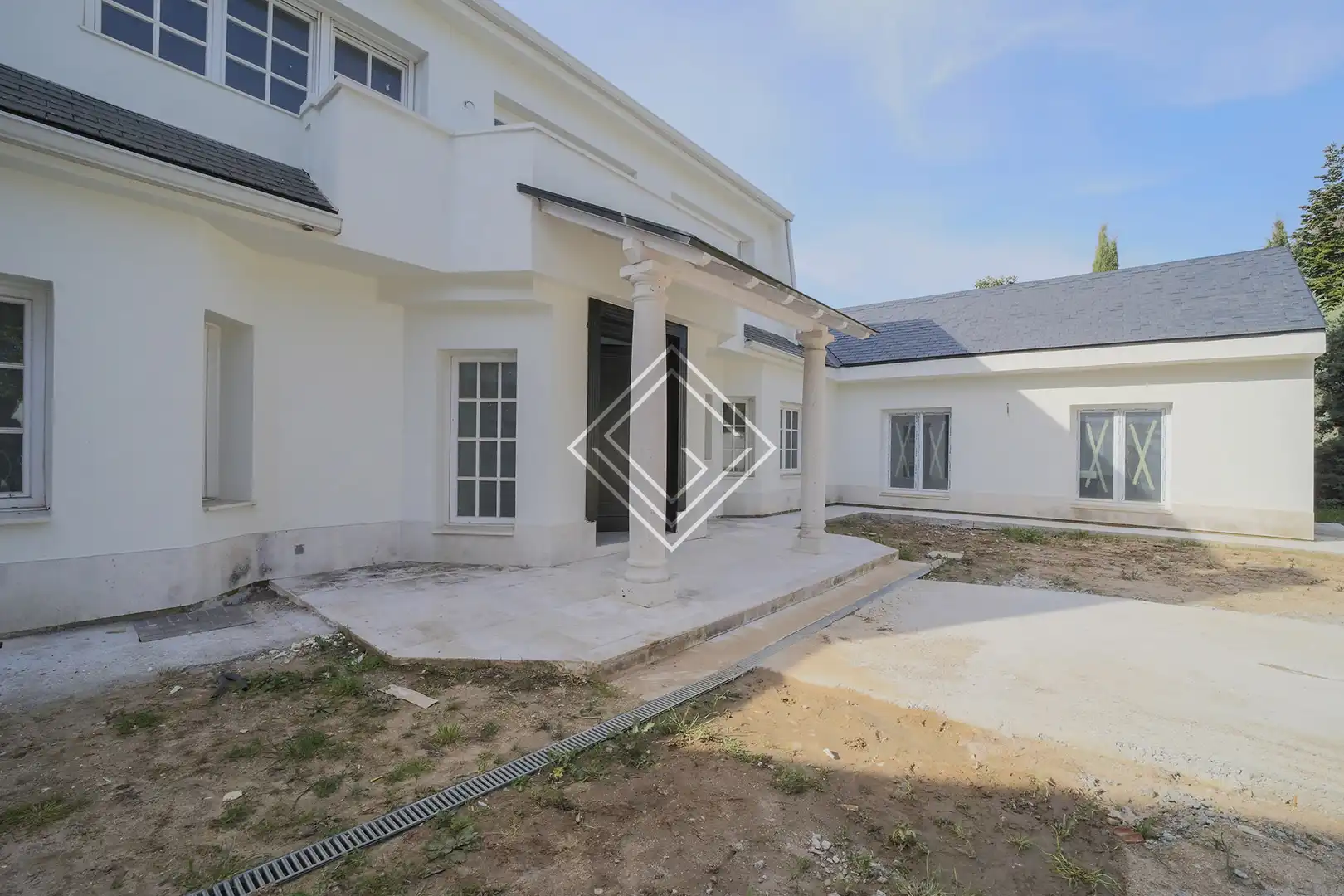 Vista exterior de Casa o chalet en venta en Las Rozas de Madrid con Aire acondicionado, Calefacción y Jardín privado