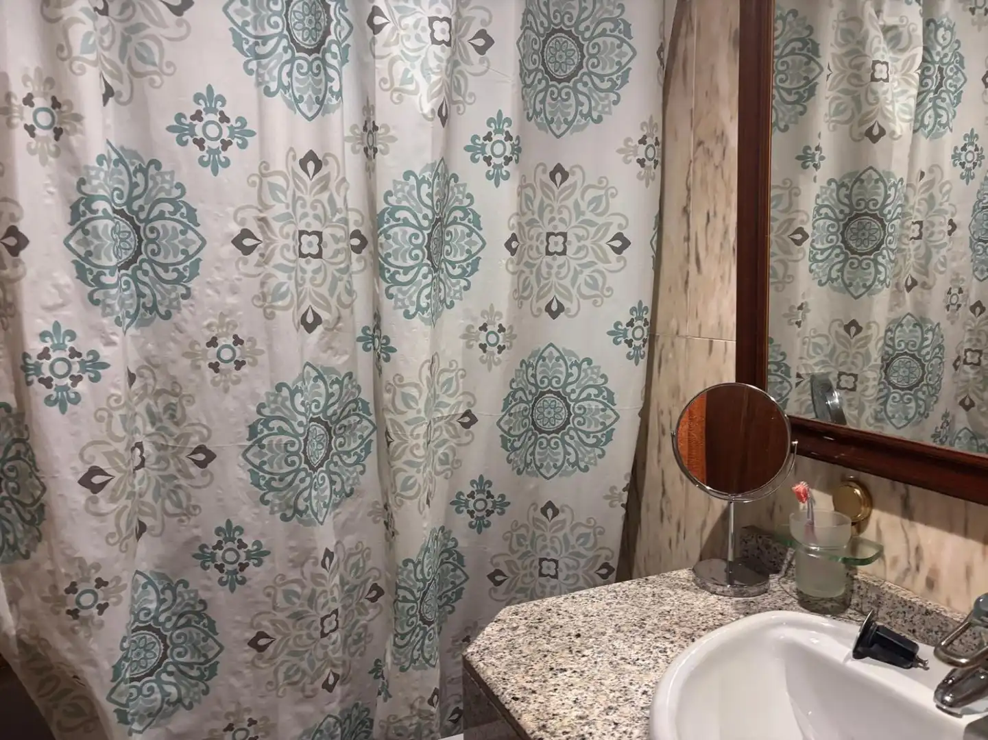 Badezimmer von Wohnung zum Verkauf in Salamanca mit Abstellraum