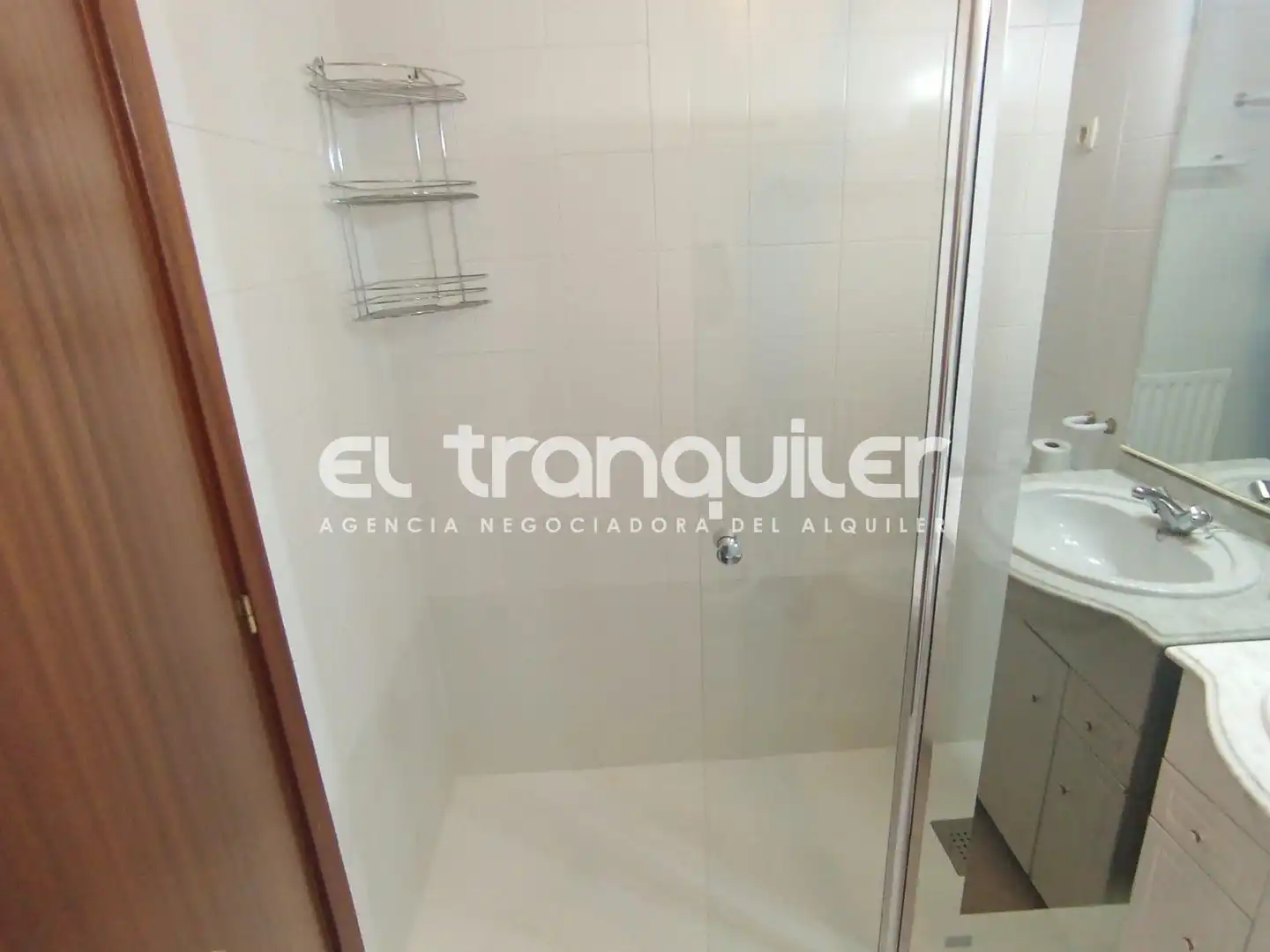 Bany de Pis de lloguer en Rivas-Vaciamadrid amb Parquet, Terrassa i Moblat
