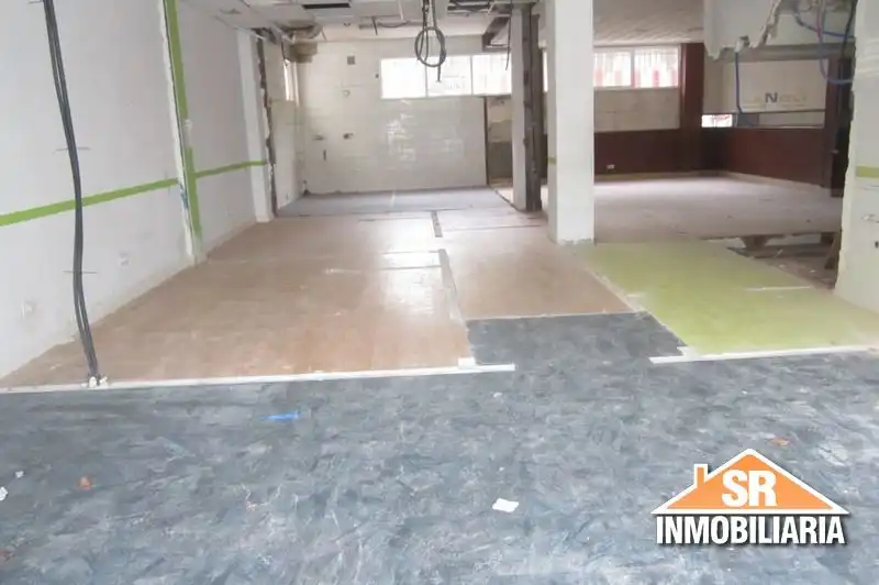 Local comercial en alquiler en Rúa Constitución 26, imagen 3