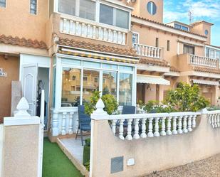 Exterior view of Single-family semi-detached for sale in Torrevieja  with Air Conditioner, Private garden and Terrace