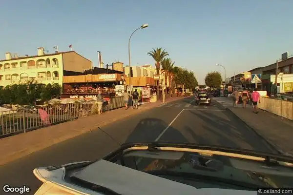 Vista exterior de Pis en venda en Empuriabrava
