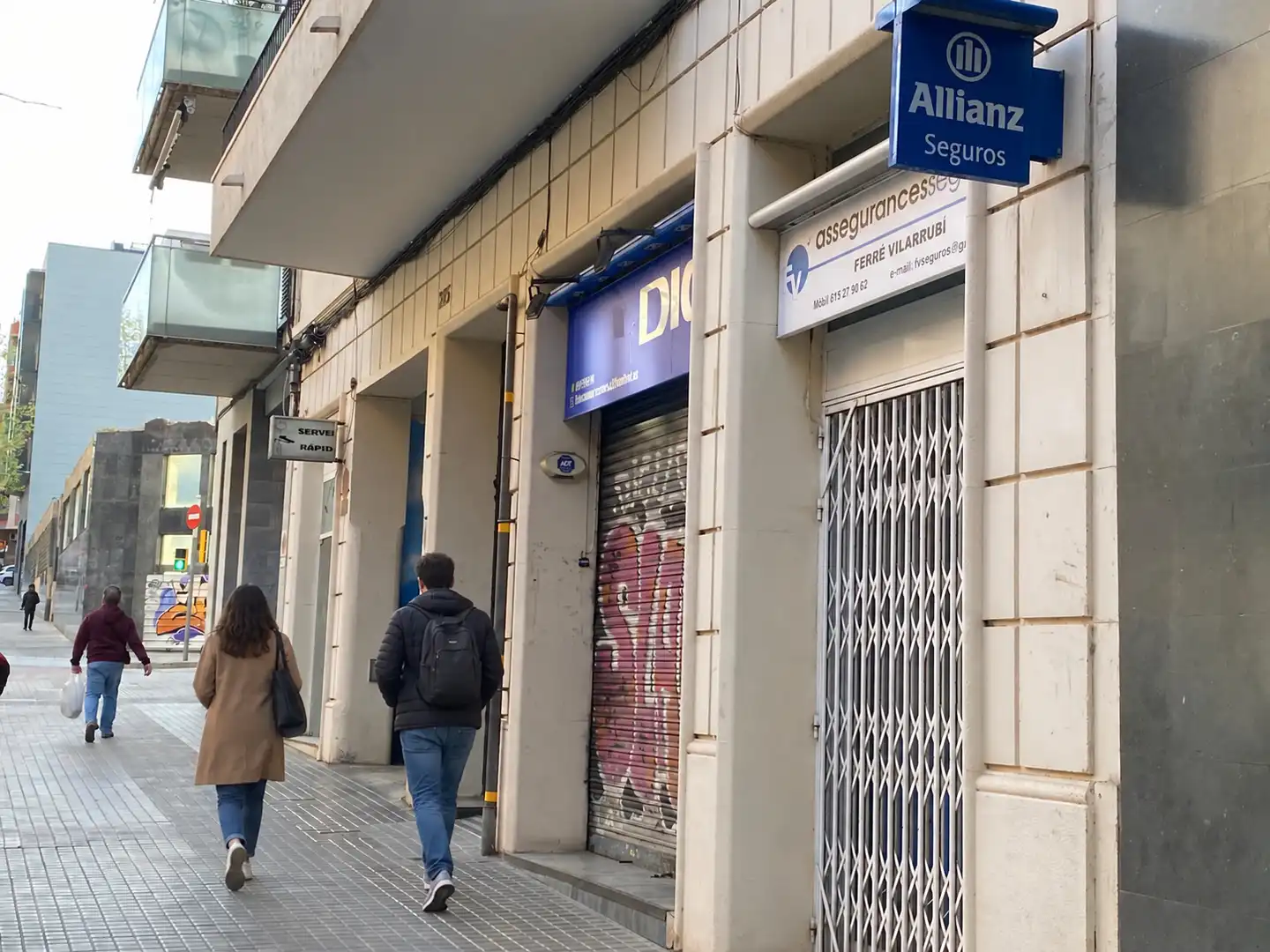 Geschaftsraum zur Miete in Horta - Guinardó