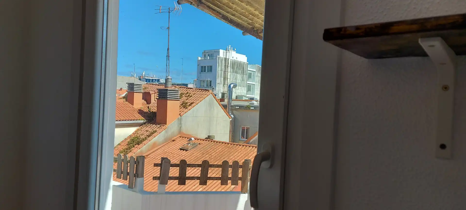 Terrassa de Apartament en venda en A Coruña Capital  amb Terrassa, Forn i Rentadora