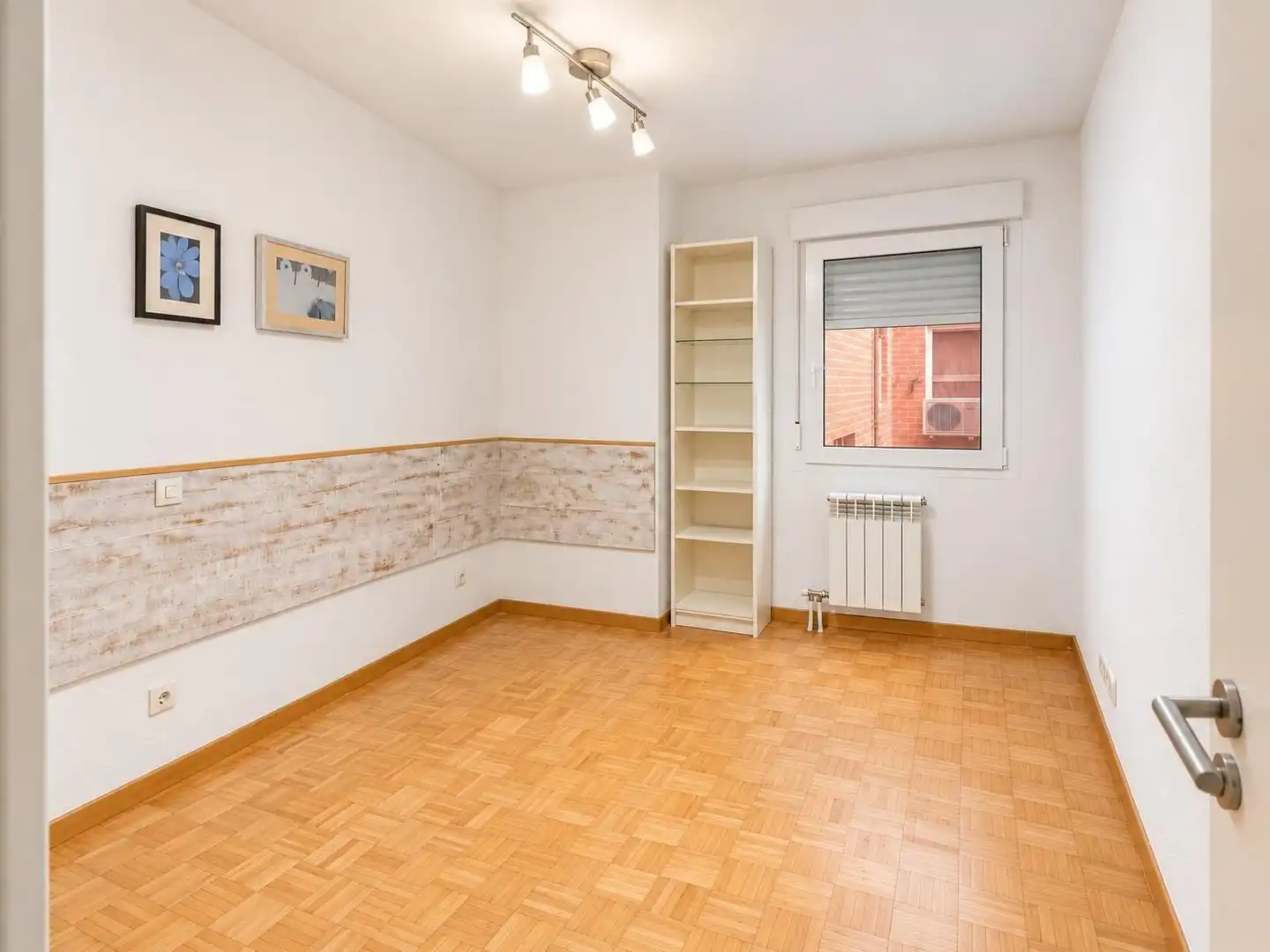 Habitación de Piso en venta en Madrid con Calefacción