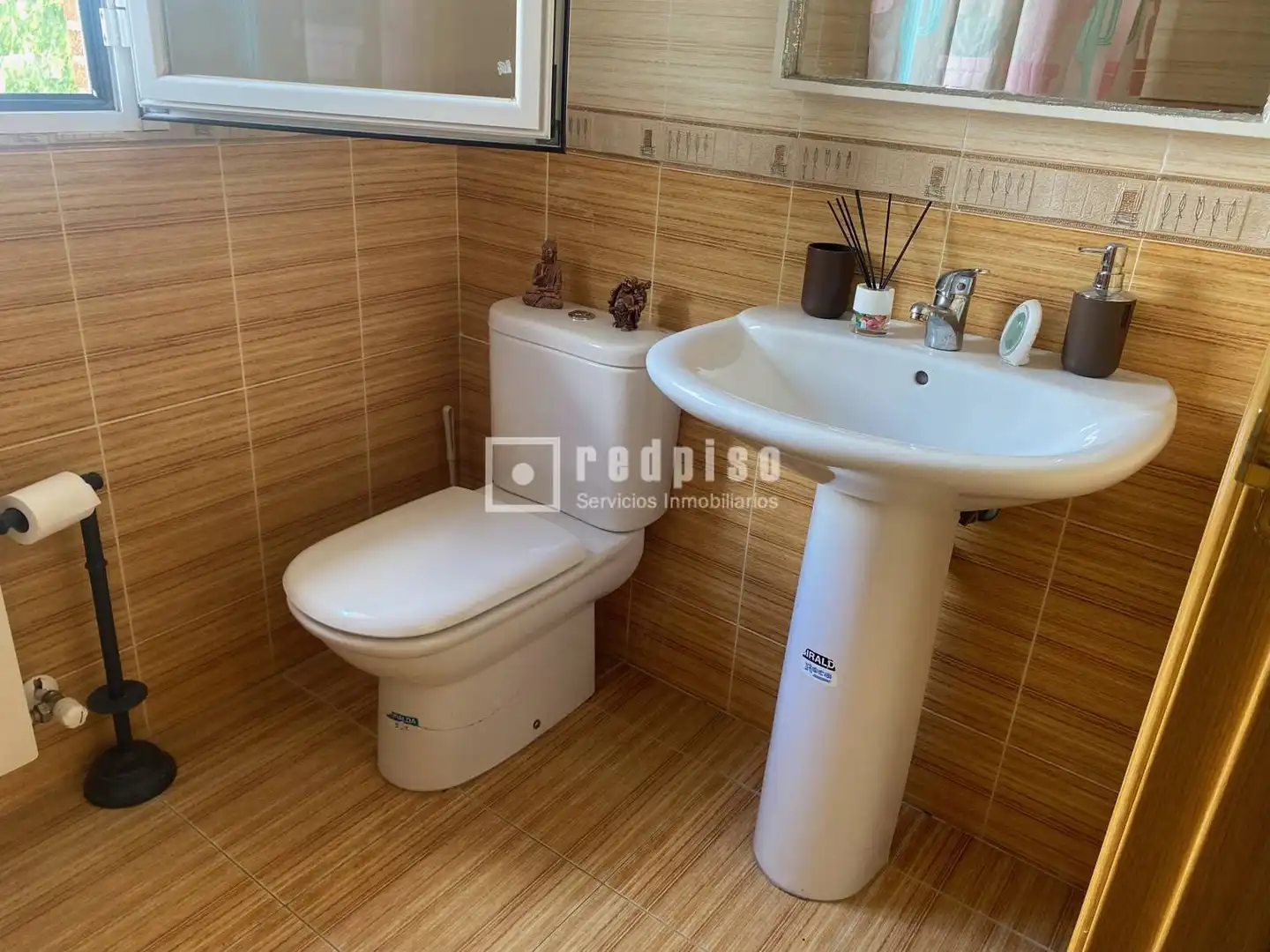 Baño de Casa o chalet de alquiler en El Álamo con Calefacción, Jardín privado y Terraza