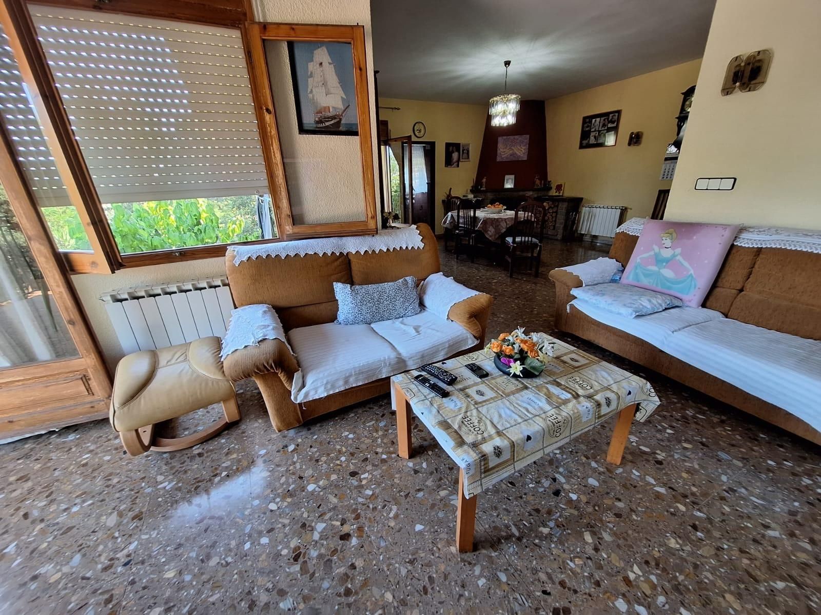 Living room of House or chalet for sale in Castellar del Vallès  with Air Conditioner, Heating and Private garden