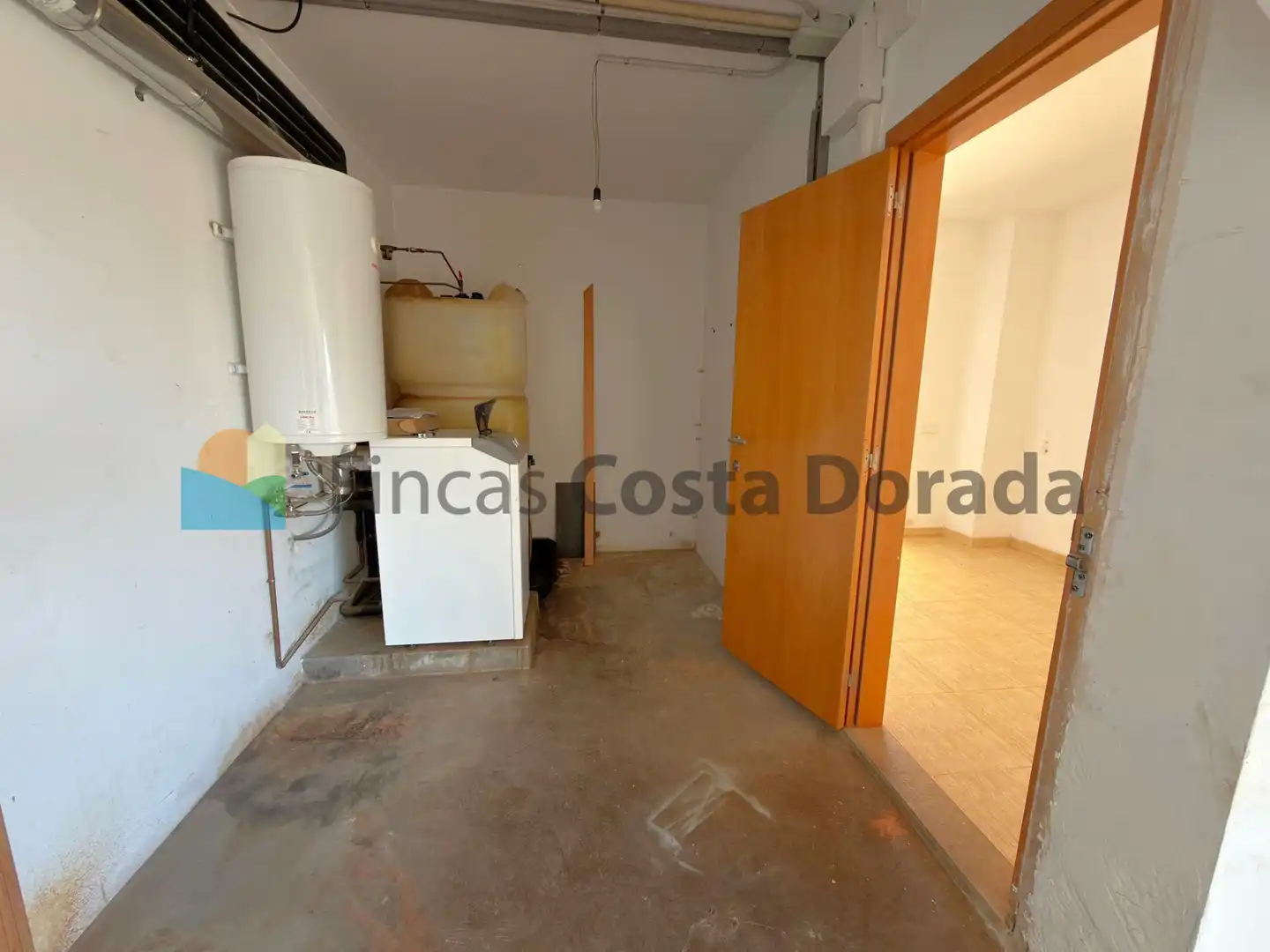 Cuina de Casa o xalet en venda en Cubelles amb Aire condicionat, Calefacció i Jardí privat