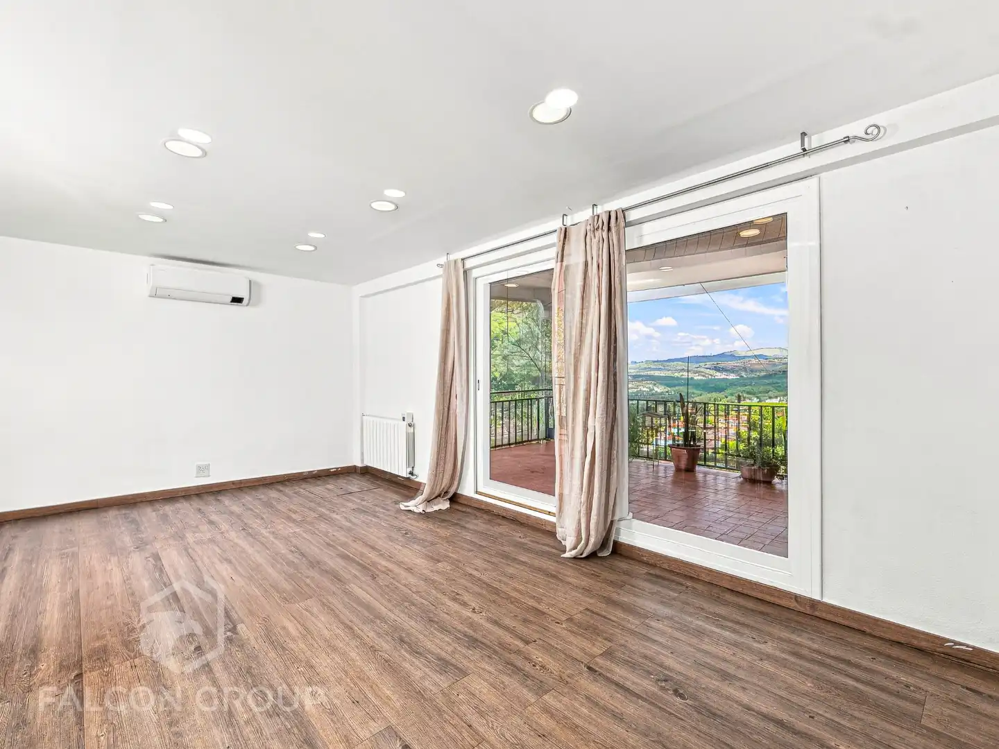 Villa con terrazza in vendita a Carrer Núria, imagen 30
